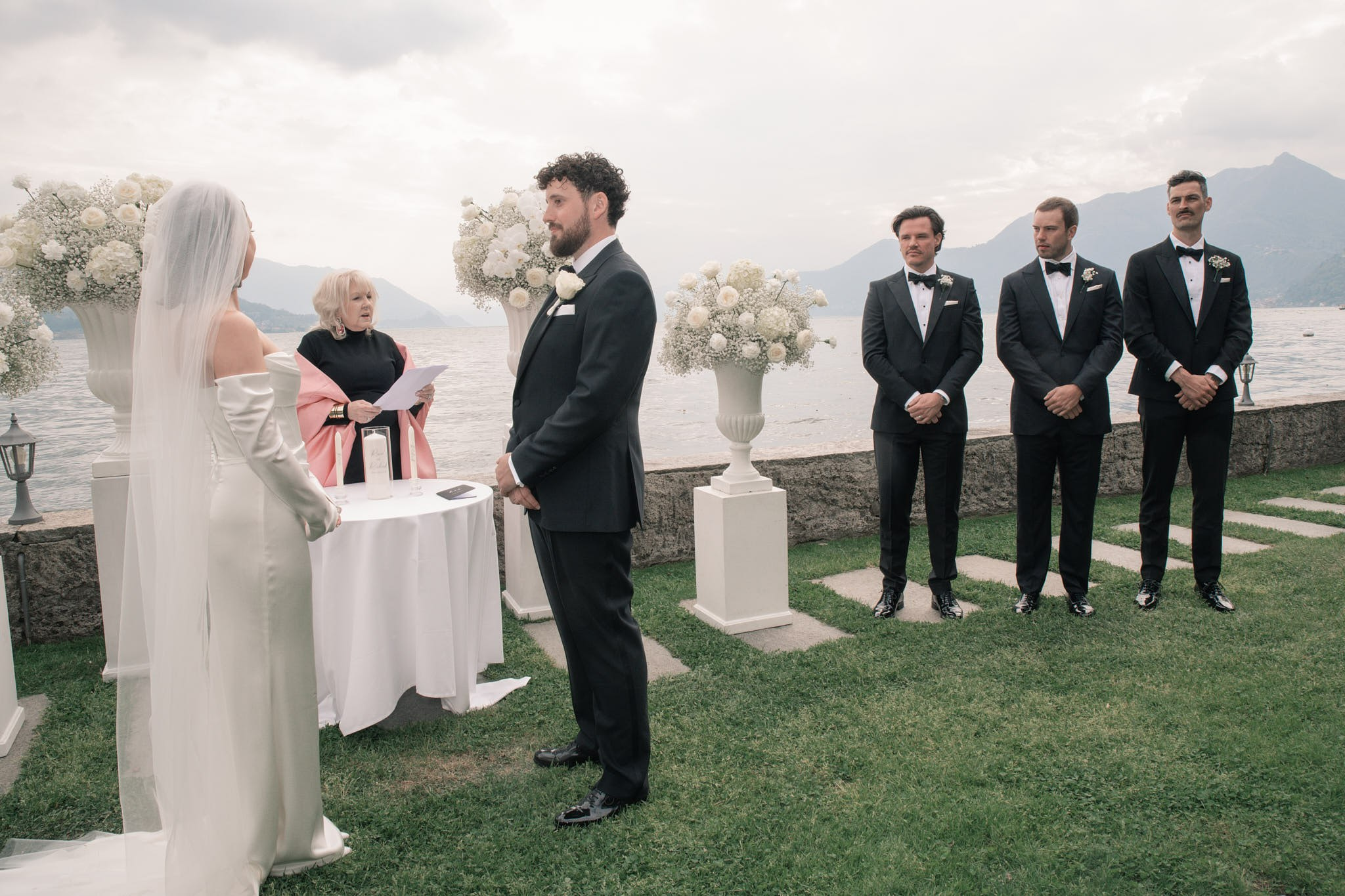 Roxie & Richard Wedding. Fotografo matrimonio Lago di Como Ferrari Media Production