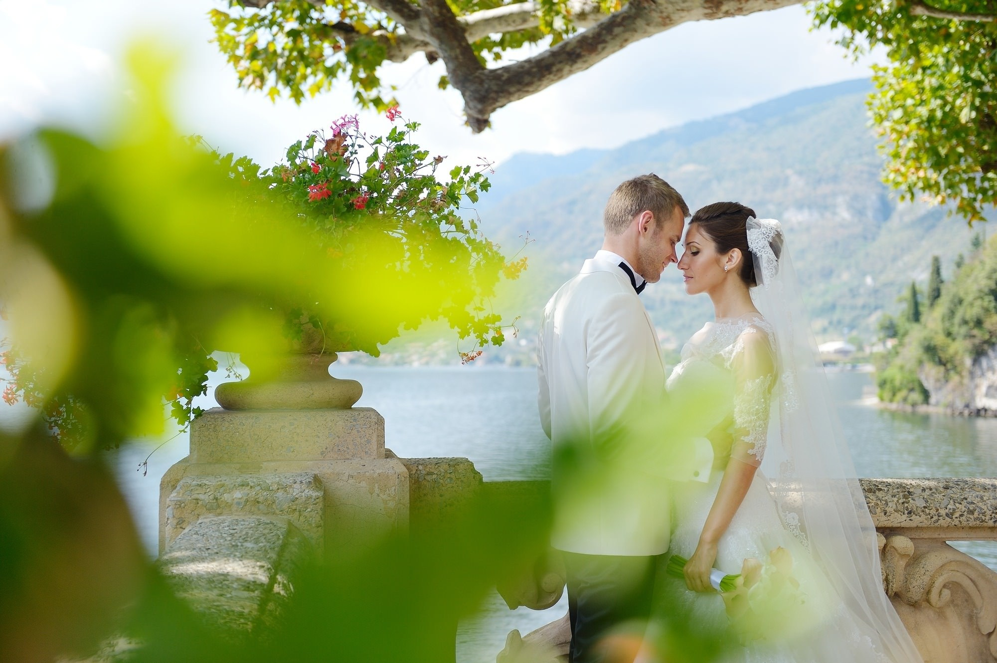 Destination Wedding on Lake Como — Civil Ceremony in Bellagio & Villa Balbianello. Bella Vita Weddings — Wedding Photography in Dubai & Destination