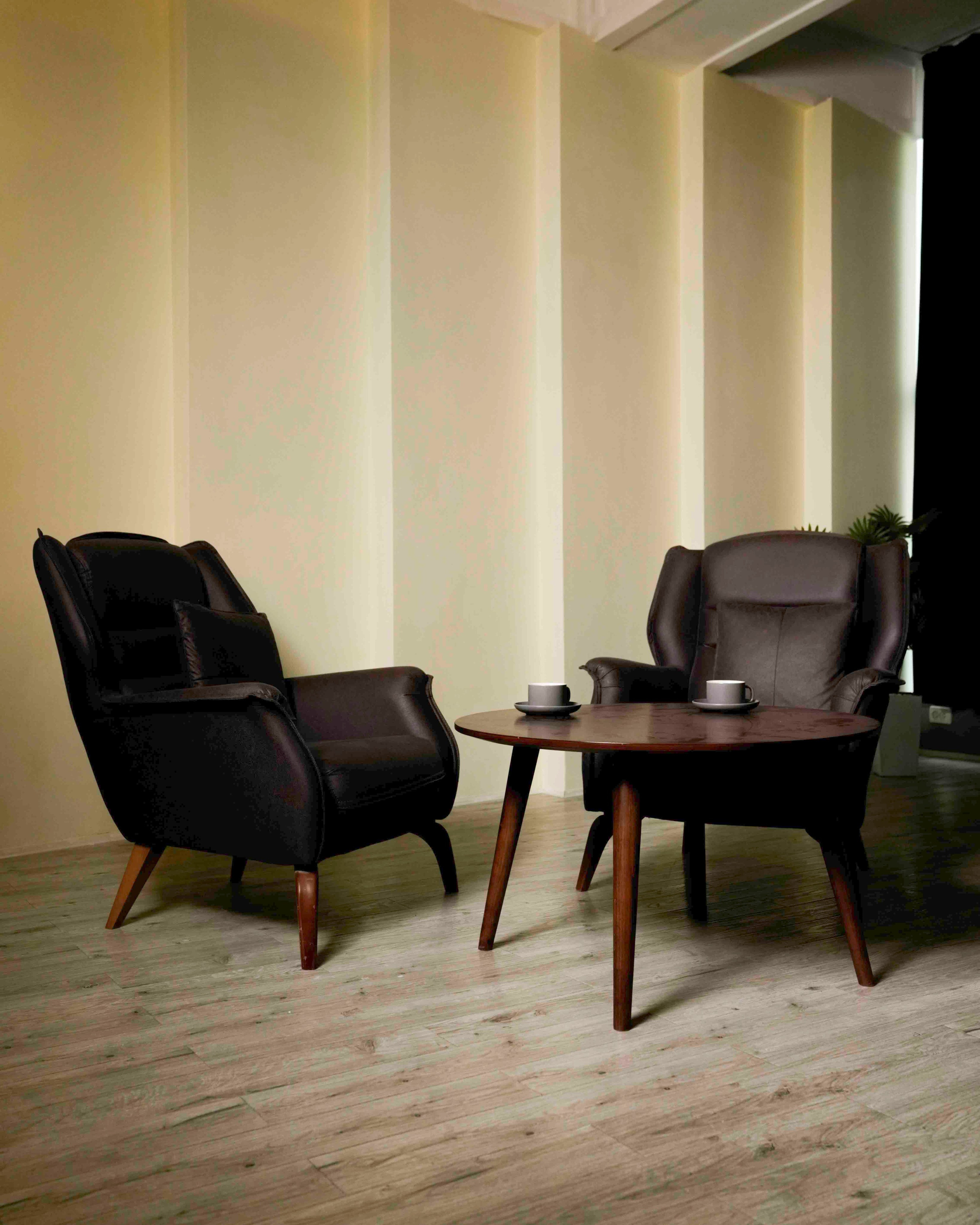 Зал «Эксперт» — (ул.Мукими, 1А). 2astudio.uz