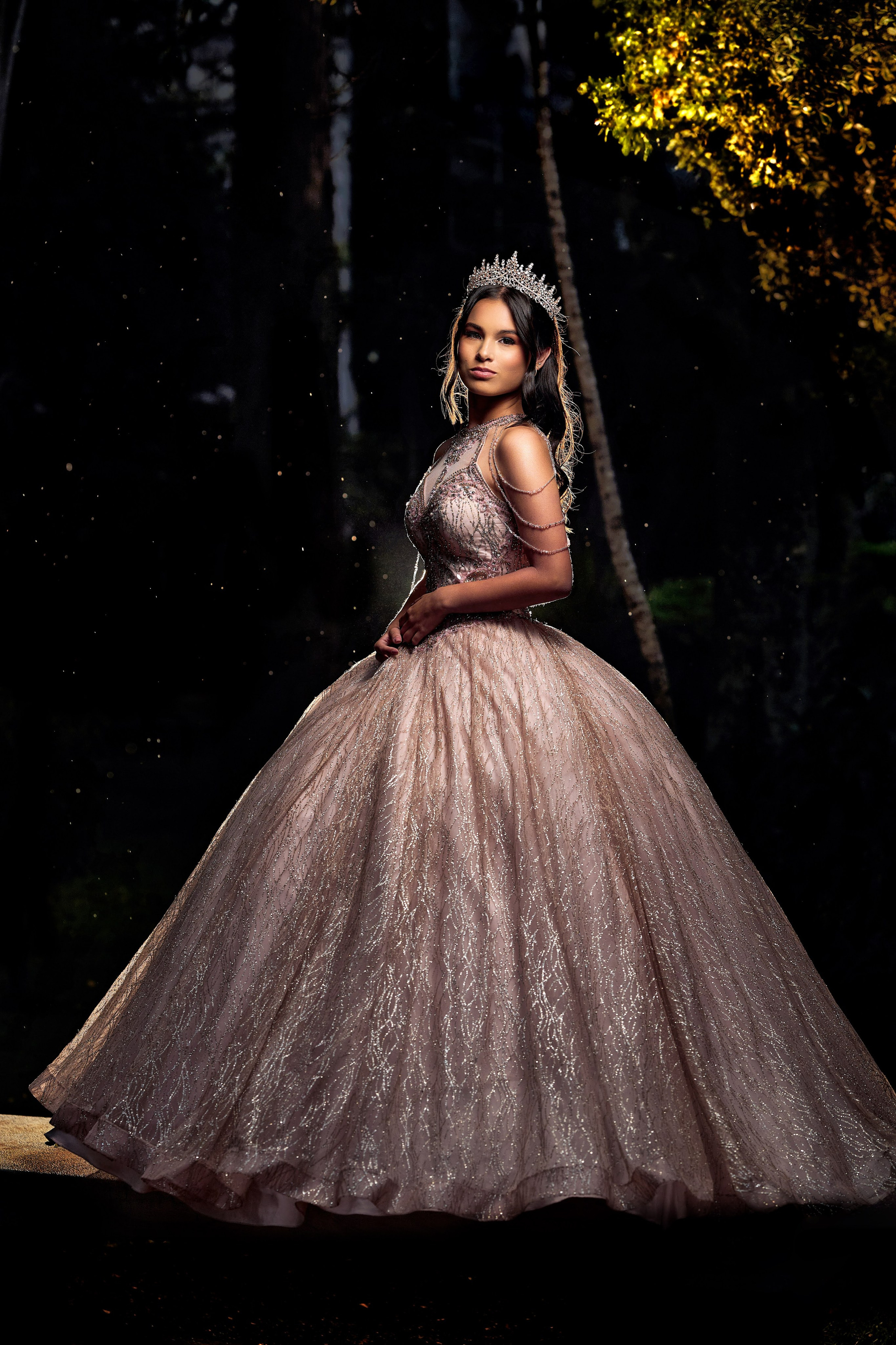 Mis 15 | Sesiones de Fotografía Modernas. Wedding Photography & Videography by ZZ Hendrick | Capturing Your Love Story in Colombia & USA