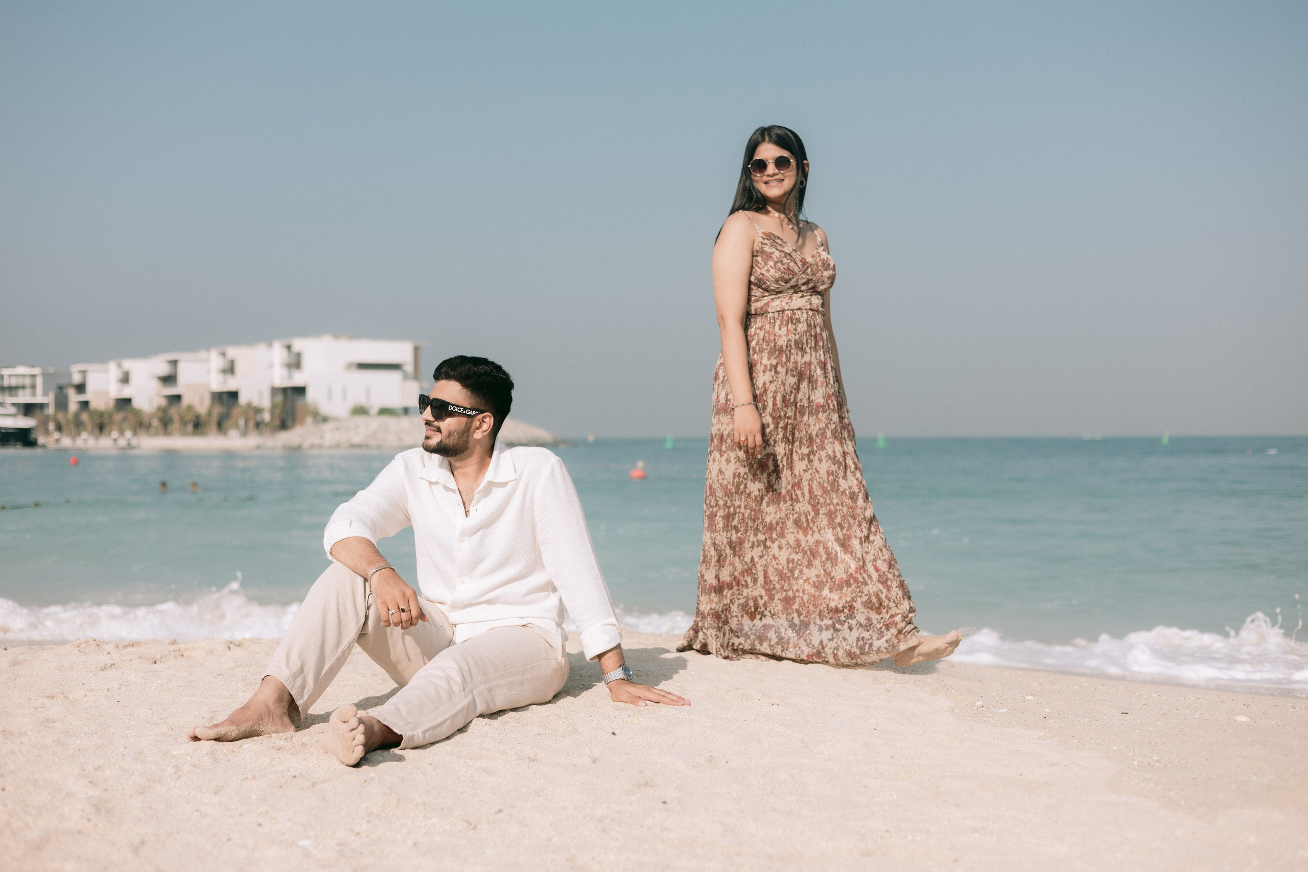 COUPLE SESSIONS. Love Emotions Weddings