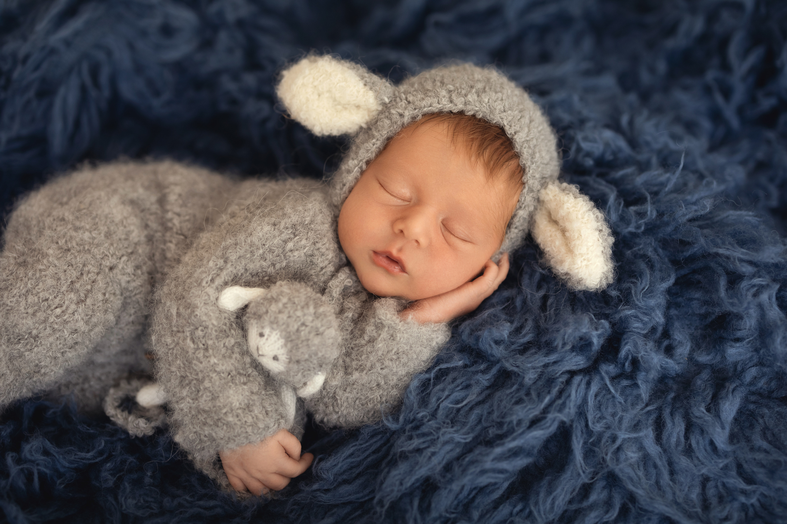 Nounascuti. Fotograf de familie la Ungheni și Reggio-Emilia, Alessia Slivca