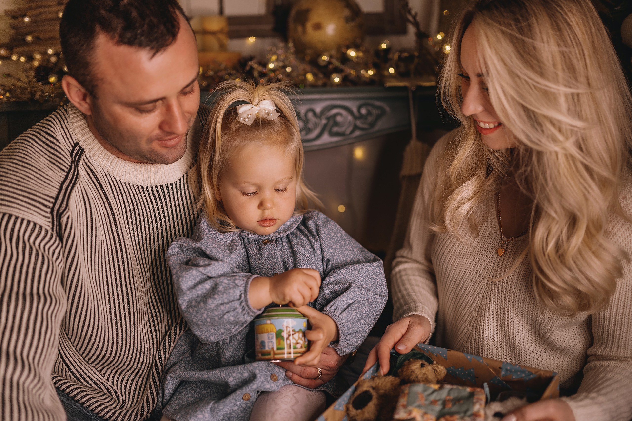 12.08.2025 Christmas Photoshoot. Wedding family event photographer in Chicago Nick Yushevich