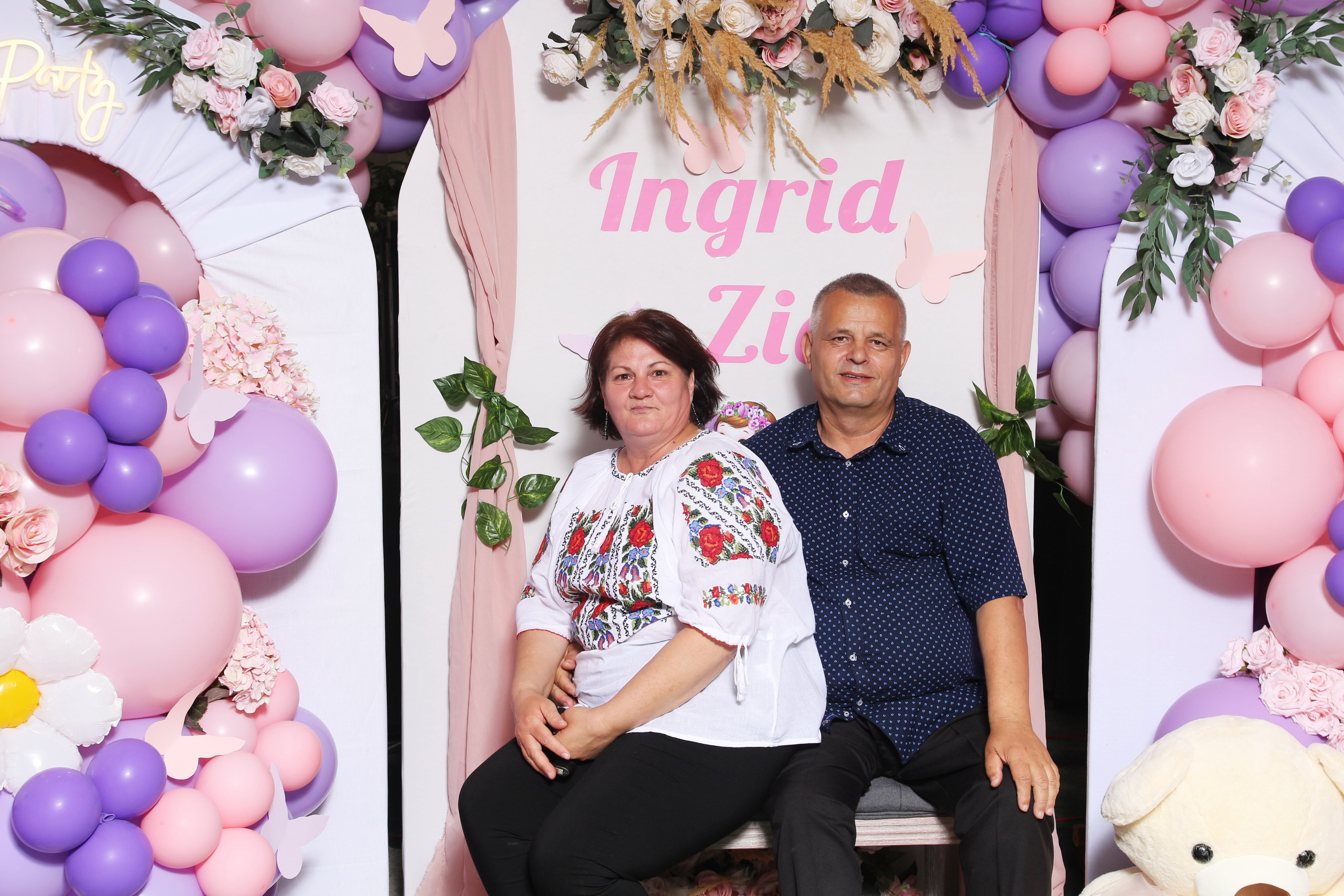 BYZO MEDIA. PETRU BYZO - family and children photographer in ROMANIA