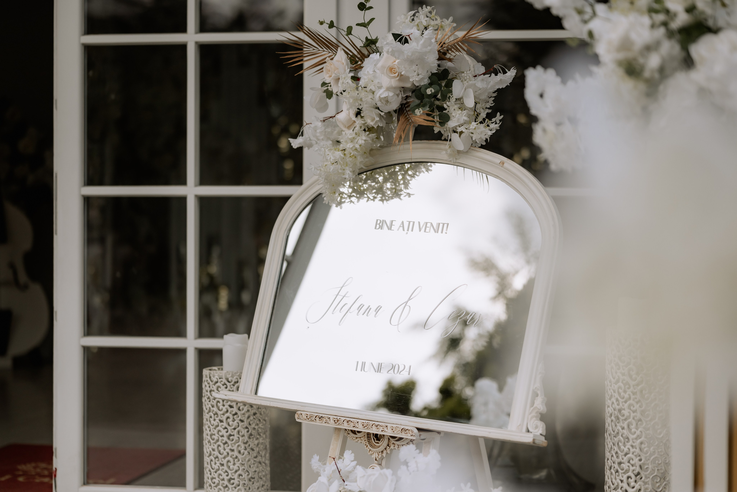 Nunta la Hotel Capitol Iasi. Proud Vision Weddings | Wedding Photography & Film — Servicii profesionale Foto Video Nunta Iasi