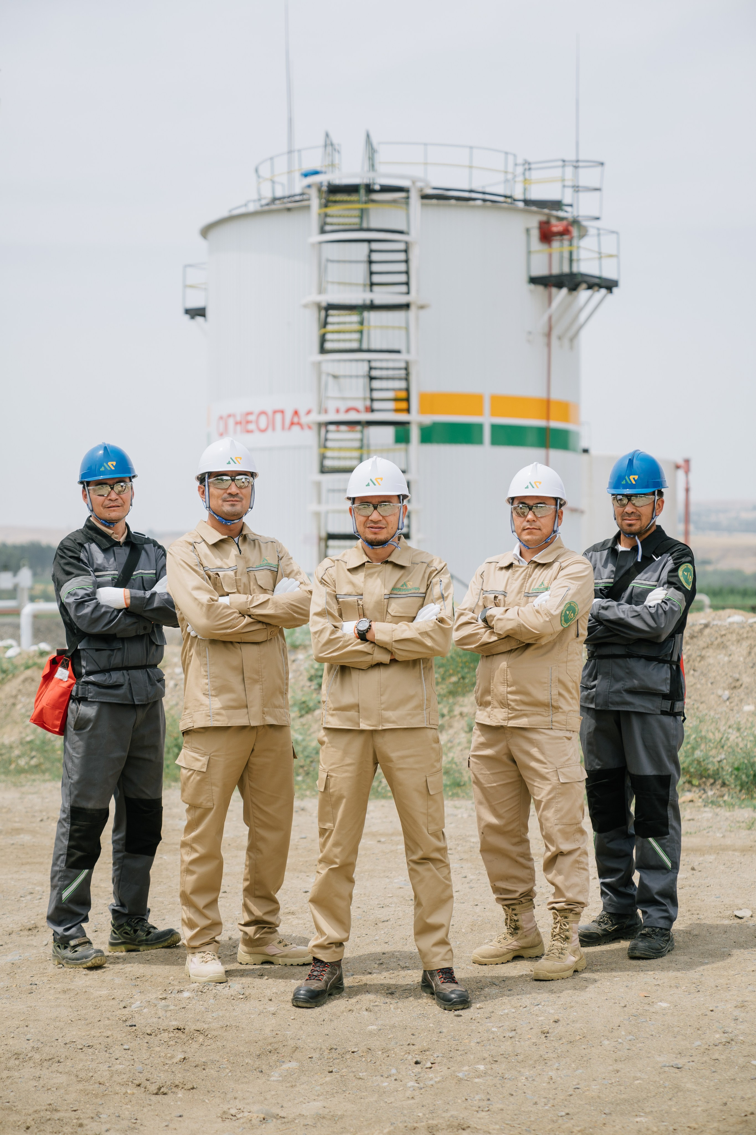 “Andijan petro” oil and gas company. Photographer in Uzbekistan and Samarkand Djasur Marupov