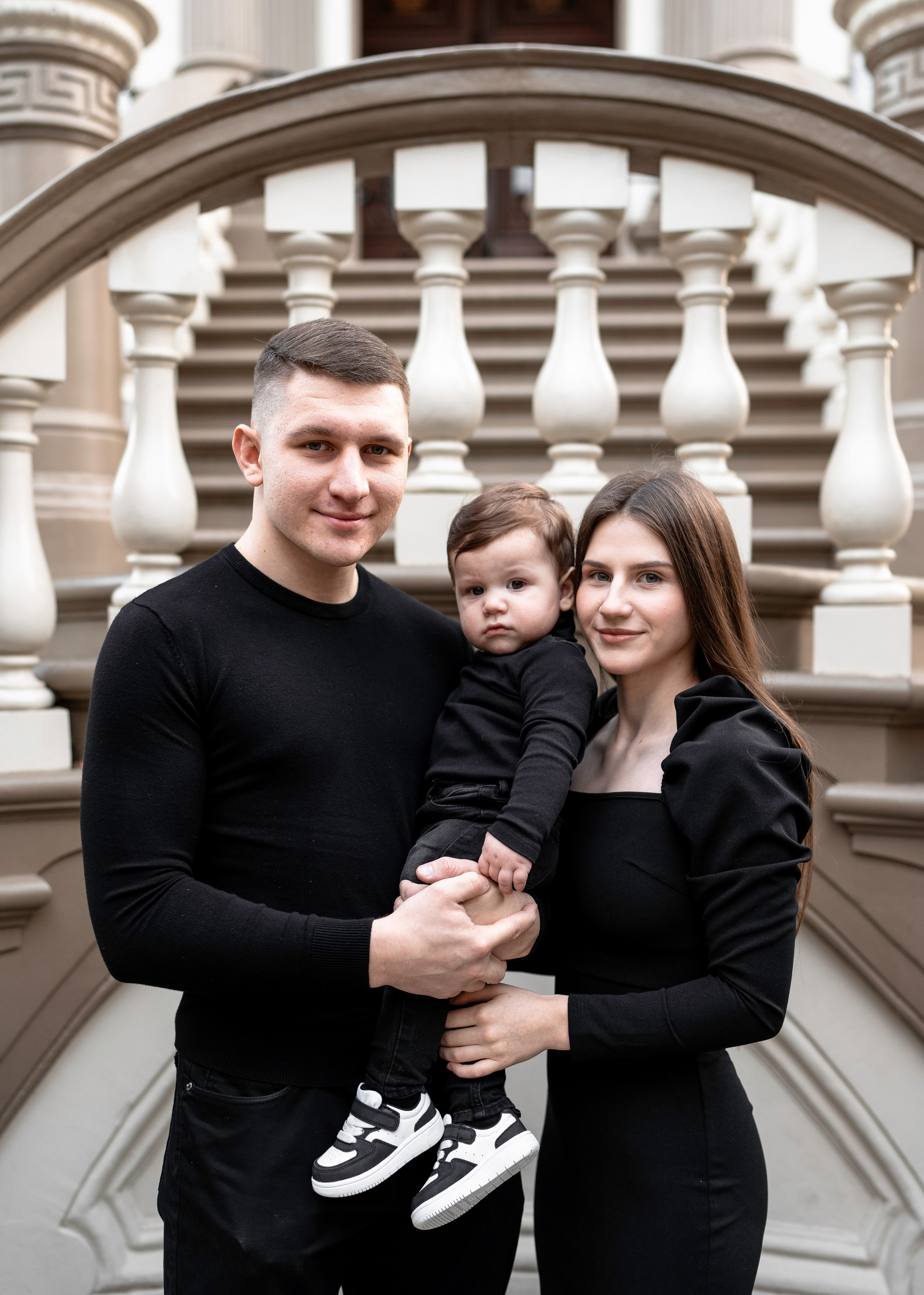 Artem, Nadia & Elisha. Family photographer in Sacramento | Sofia Pavenko