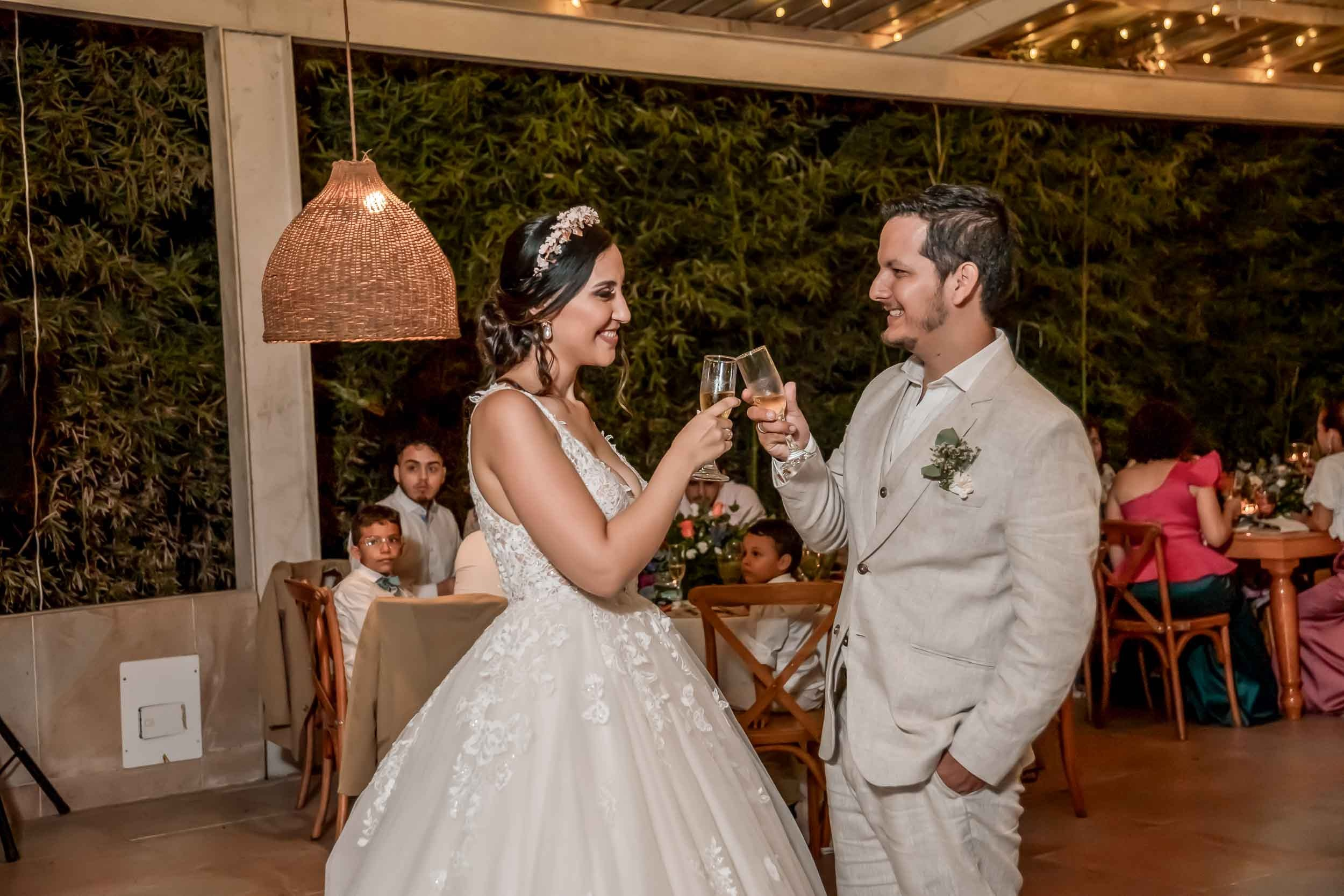 Boda en Cali. Hacienda Entre Rios - Daniela & Rodrigo. Karen Ortiz Photography / Fotógrafo profesional en Cali - Colombia