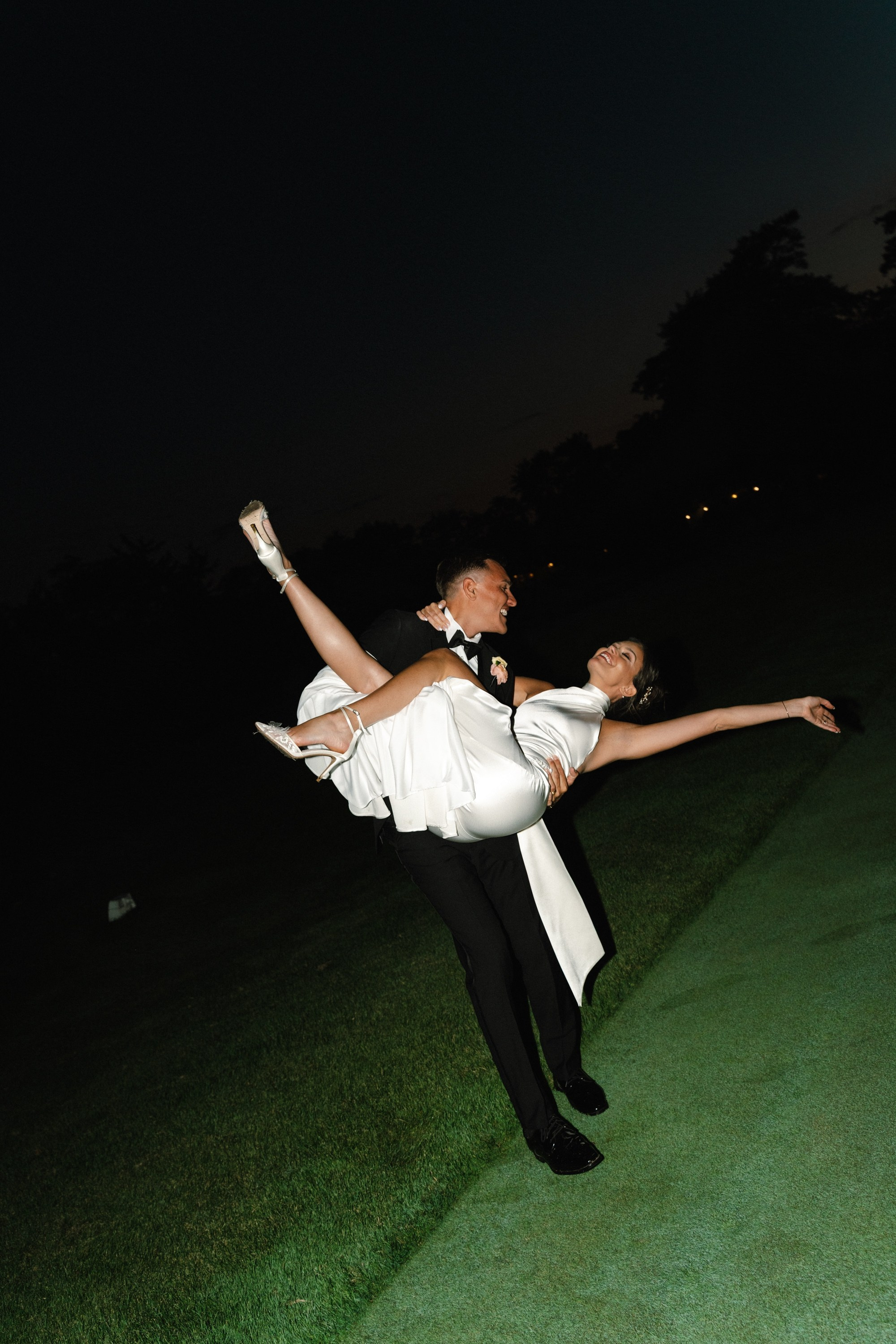 Emily and Blake. Wedding photographer and videographer New York | New Jersey
