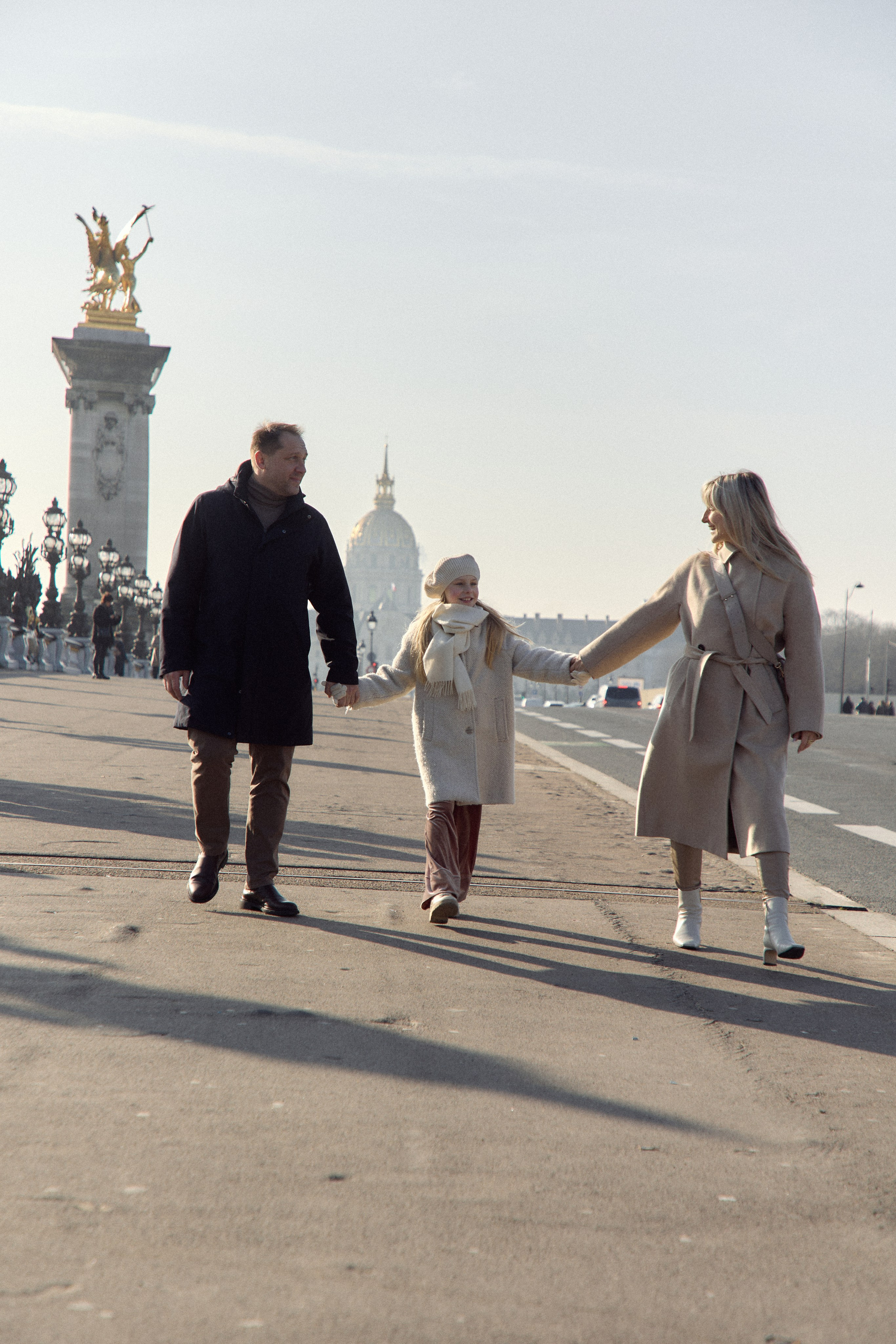 Pont Alexandre III & Eiffel Tower. Fotógrafa en París