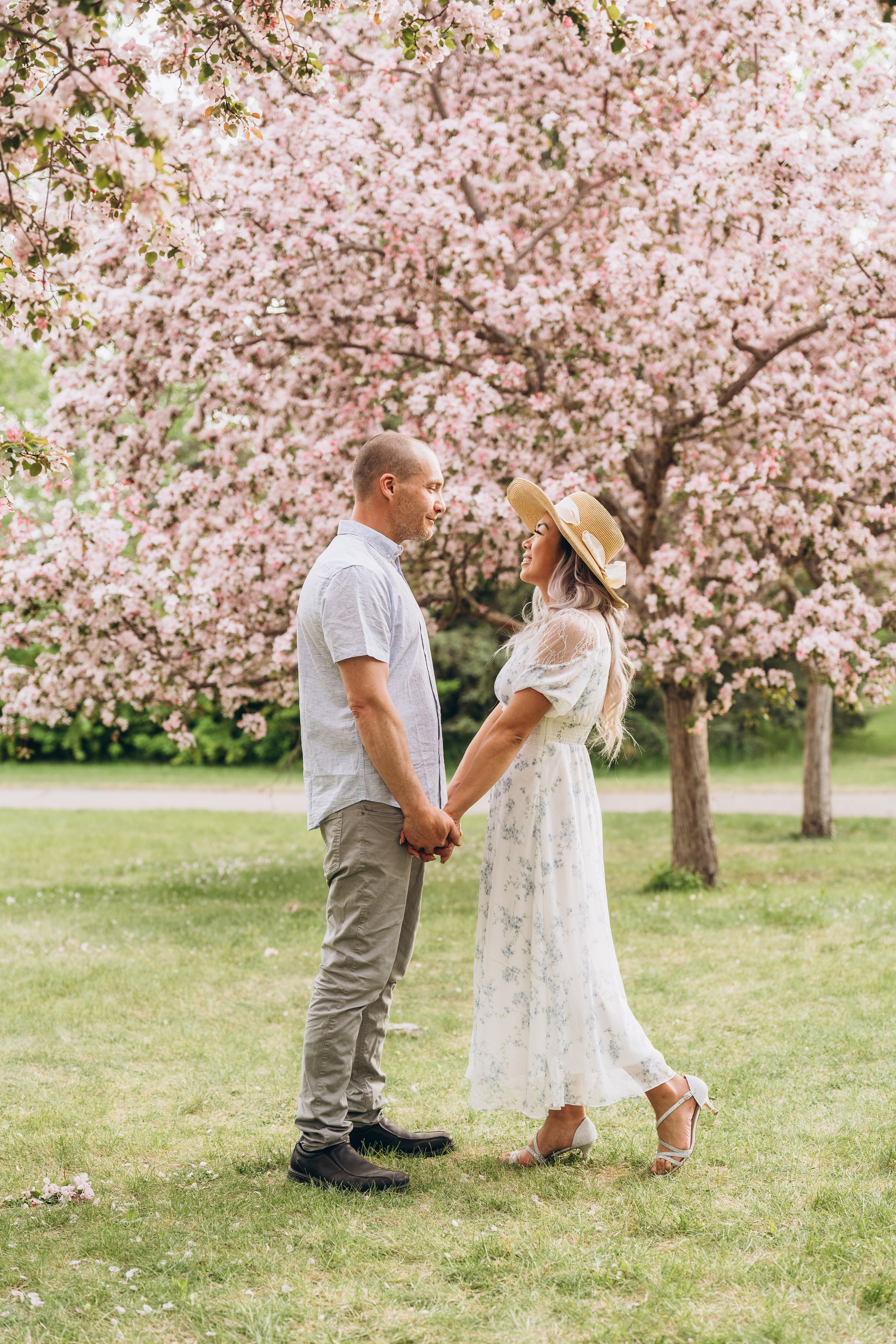 Steph & fam. Calgary Wedding & Lifestyle Photographer — Yevhen Polishchuk