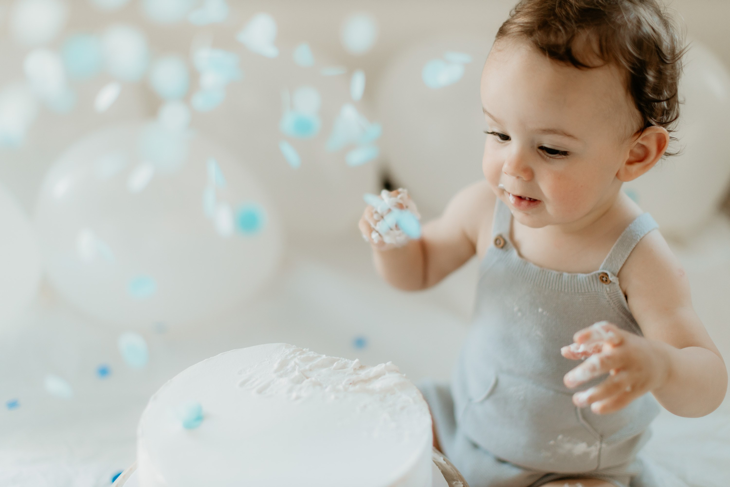 Cake Smash Session. Family and children photographer in Belgrade Milja Ciric