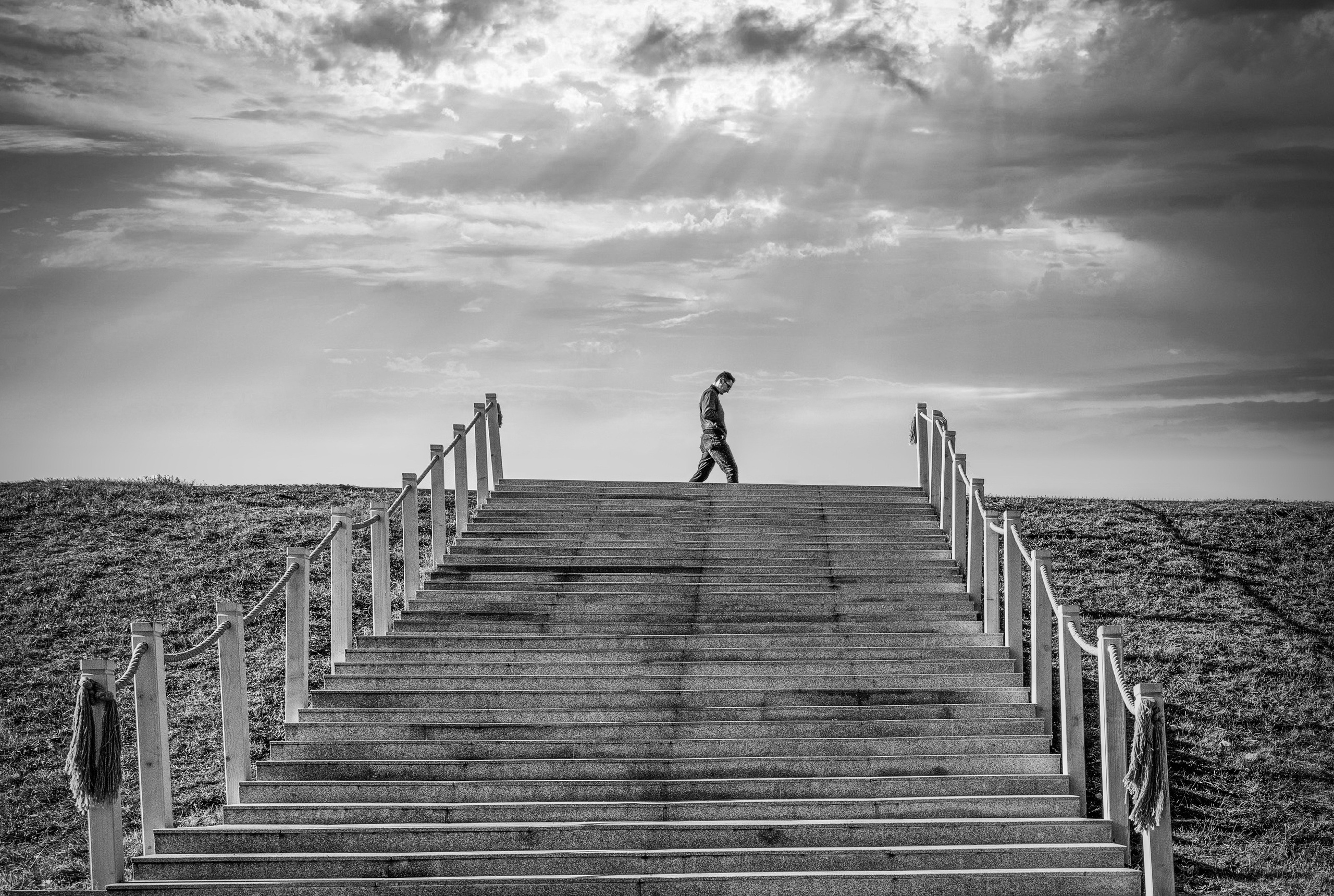 Râsete și emoție la toast – fotografie documentară