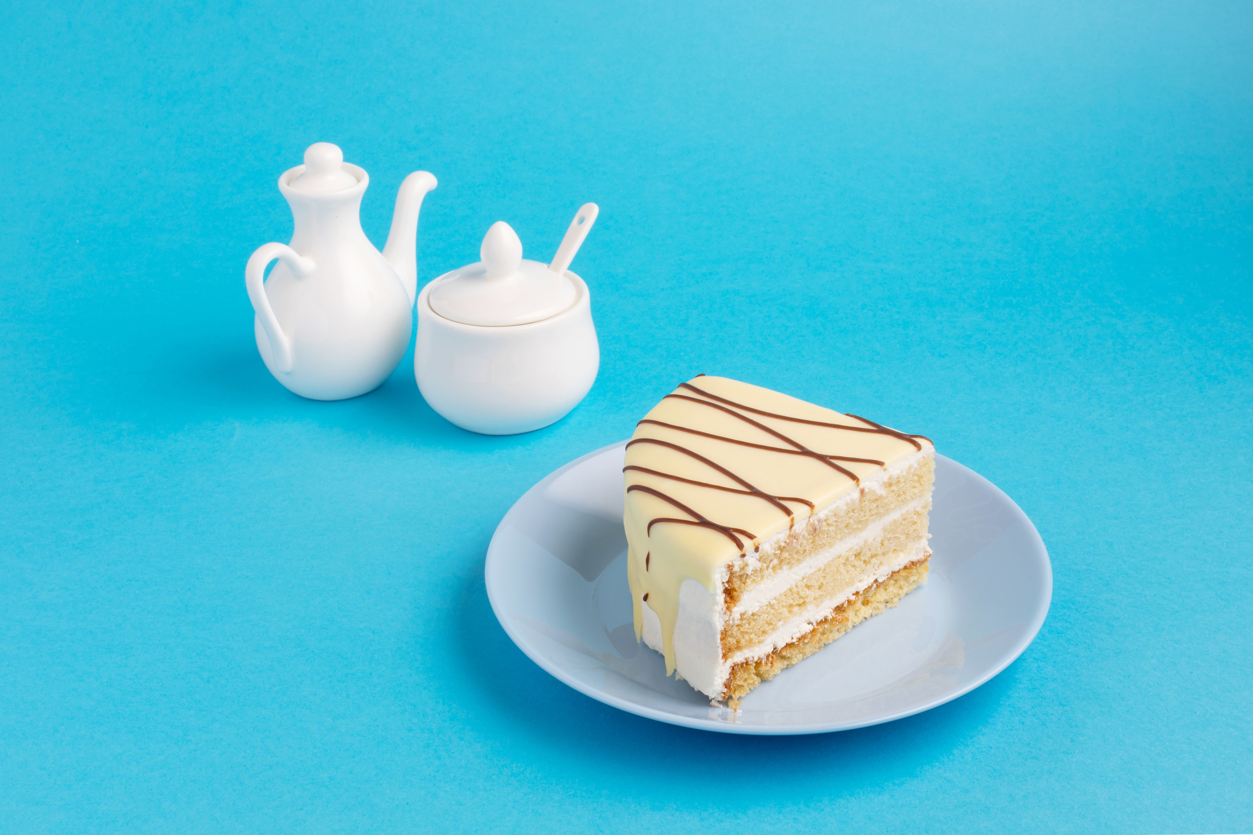 Фотосъемка торта Сметанник. Фотограф в Бишкеке Оксана Шувалова