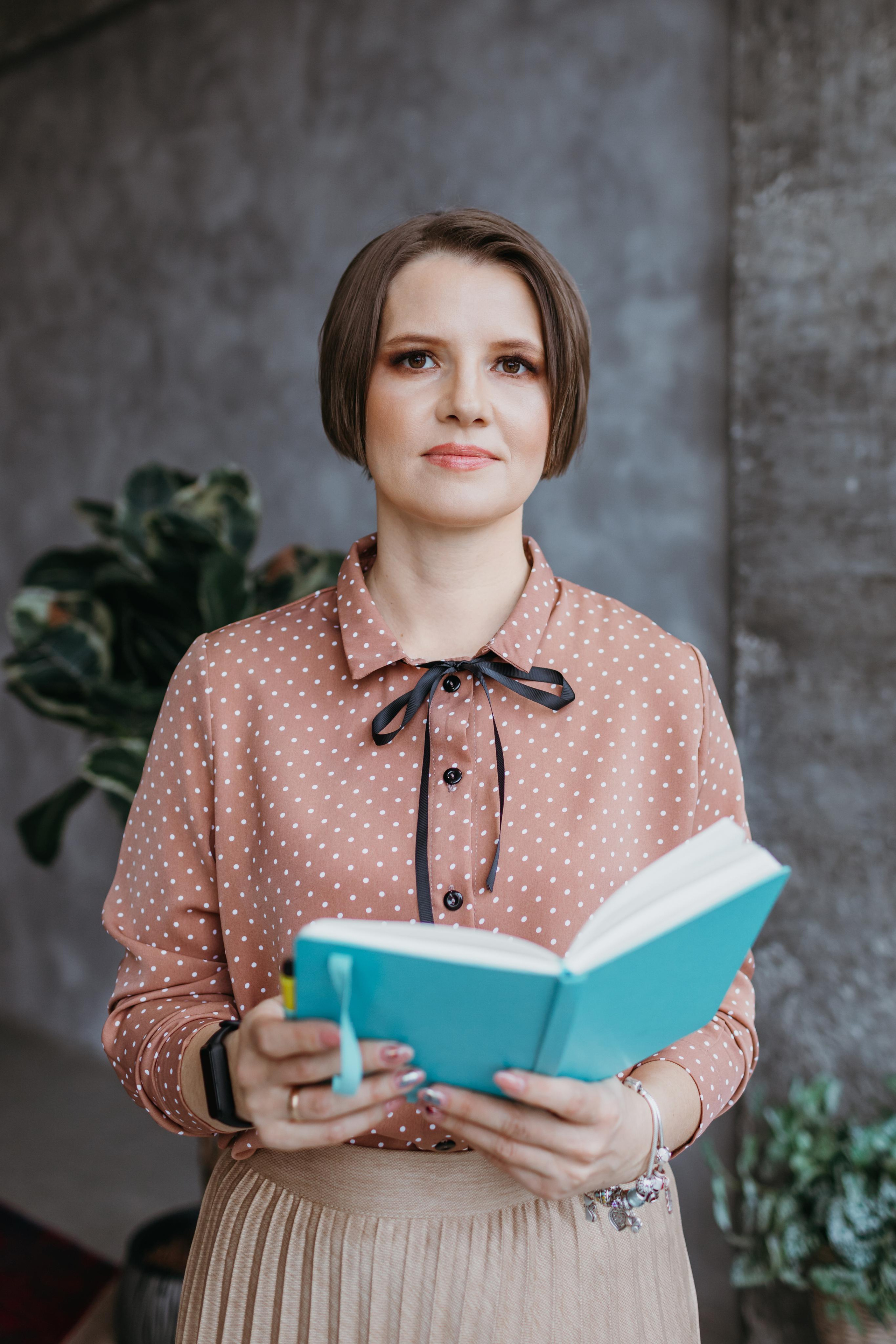 Бизнес-портреты для Анны. Фотограф в Бишкеке Оксана Шувалова