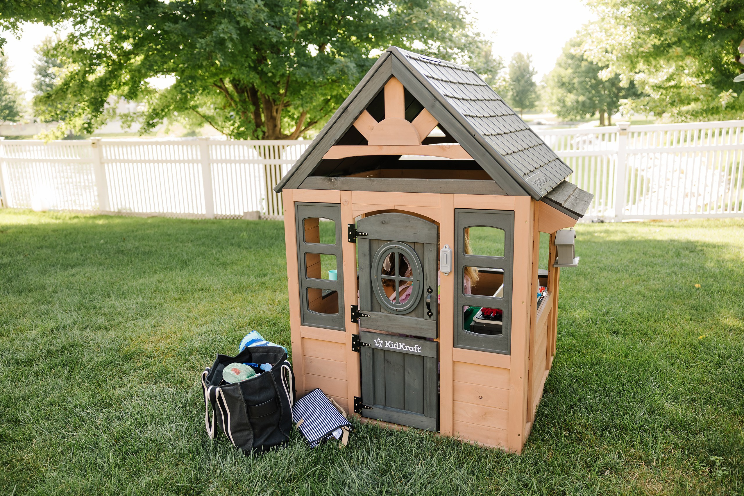 Birthday Party. Wedding family event photographer in Chicago Nick Yushevich