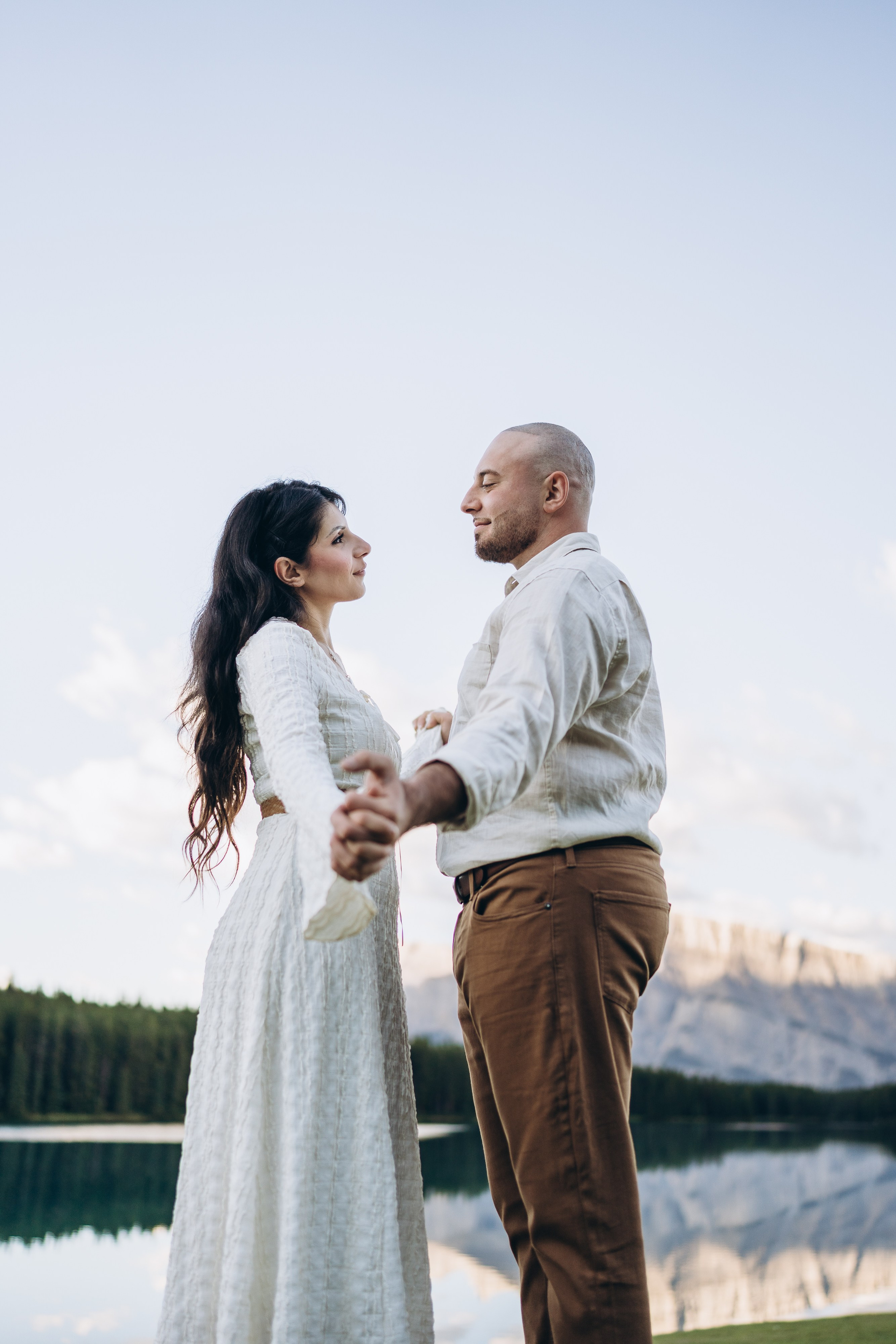 Hanan & Barra. Calgary Wedding & Lifestyle Photographer — Yevhen Polishchuk