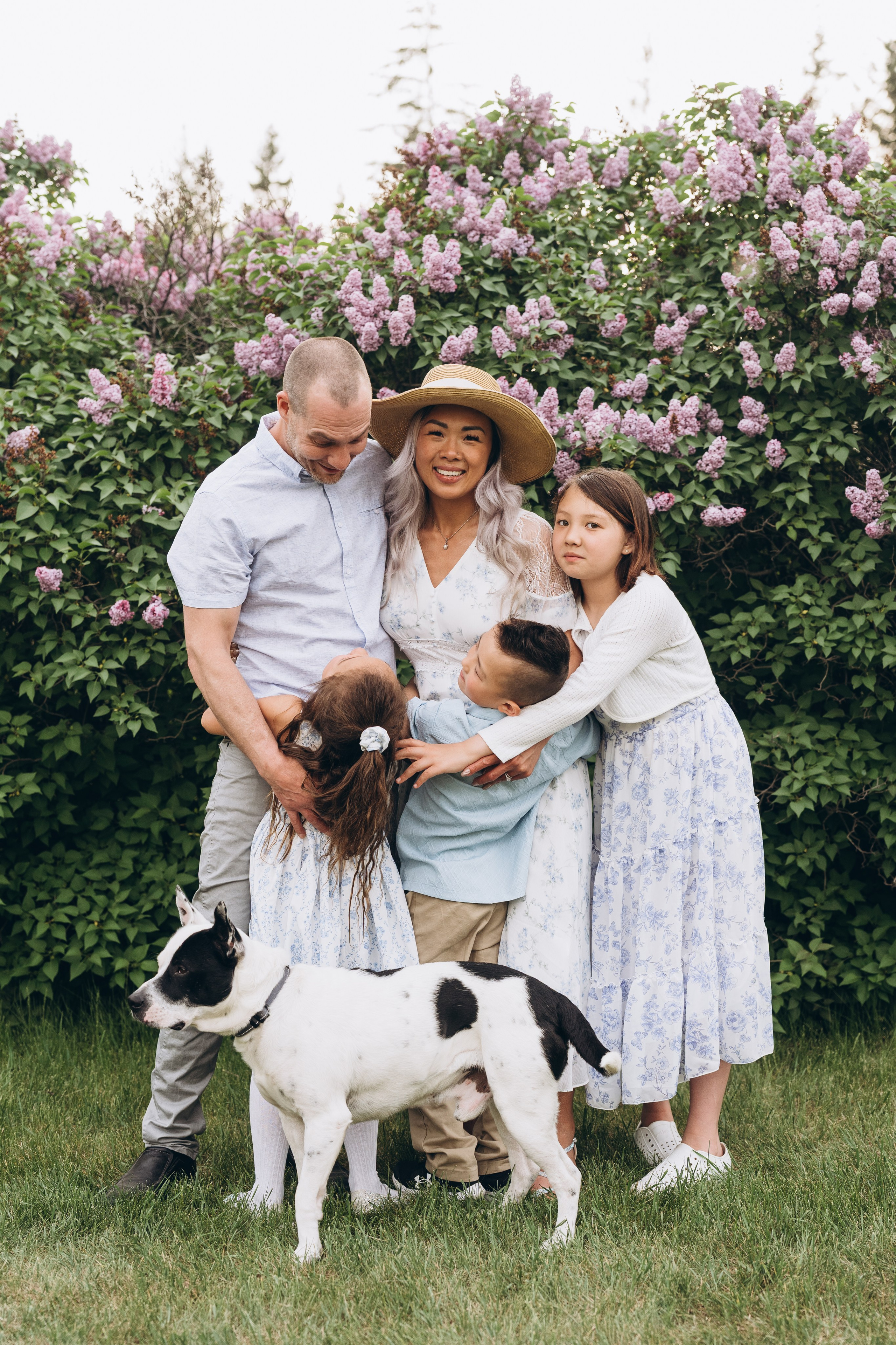 Steph & fam. Calgary Wedding & Lifestyle Photographer — Yevhen Polishchuk