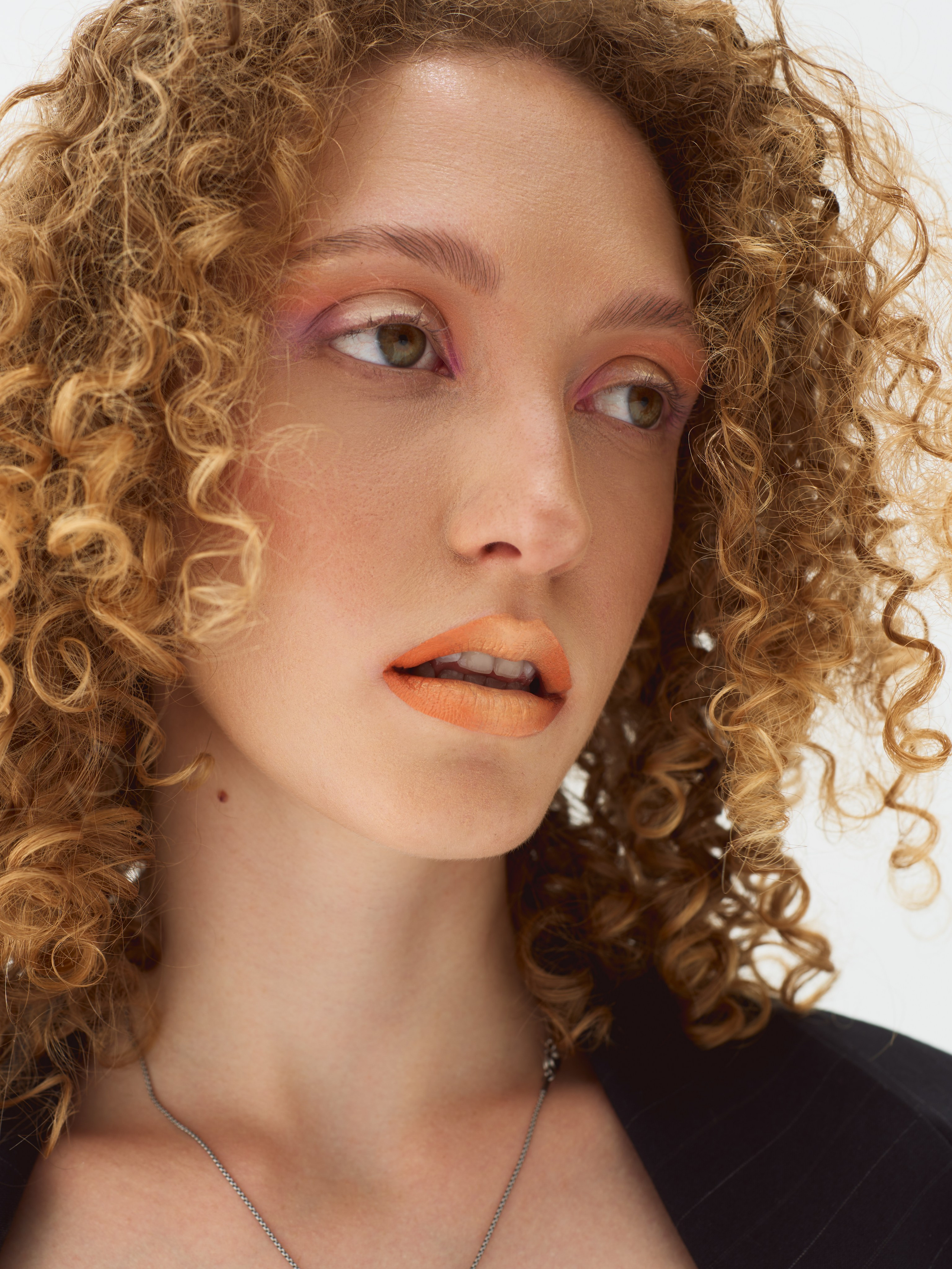 #N14. Alisha Geva | Photographer in Dubai