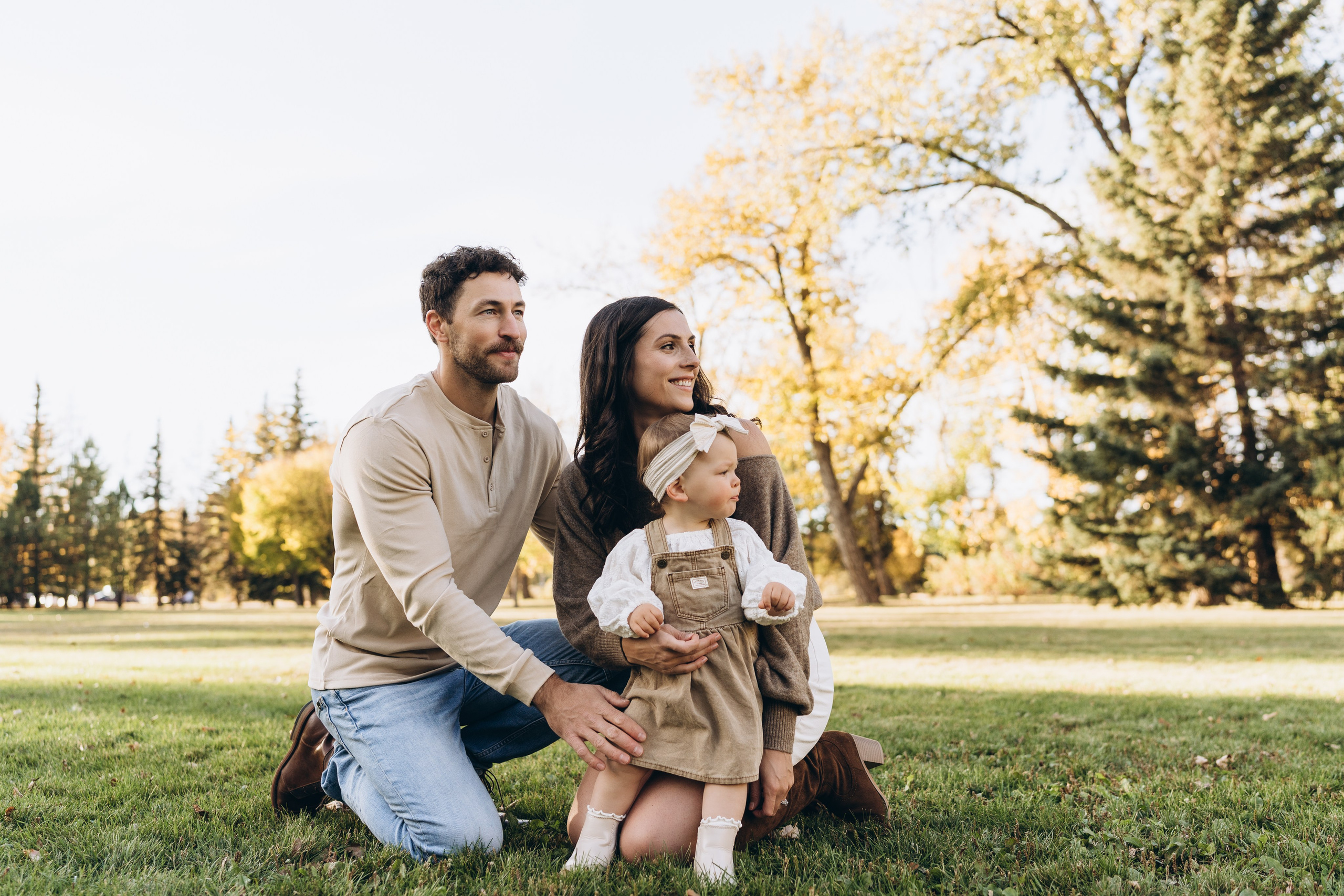 Jess & fam. Calgary Wedding & Lifestyle Photographer — Yevhen Polishchuk