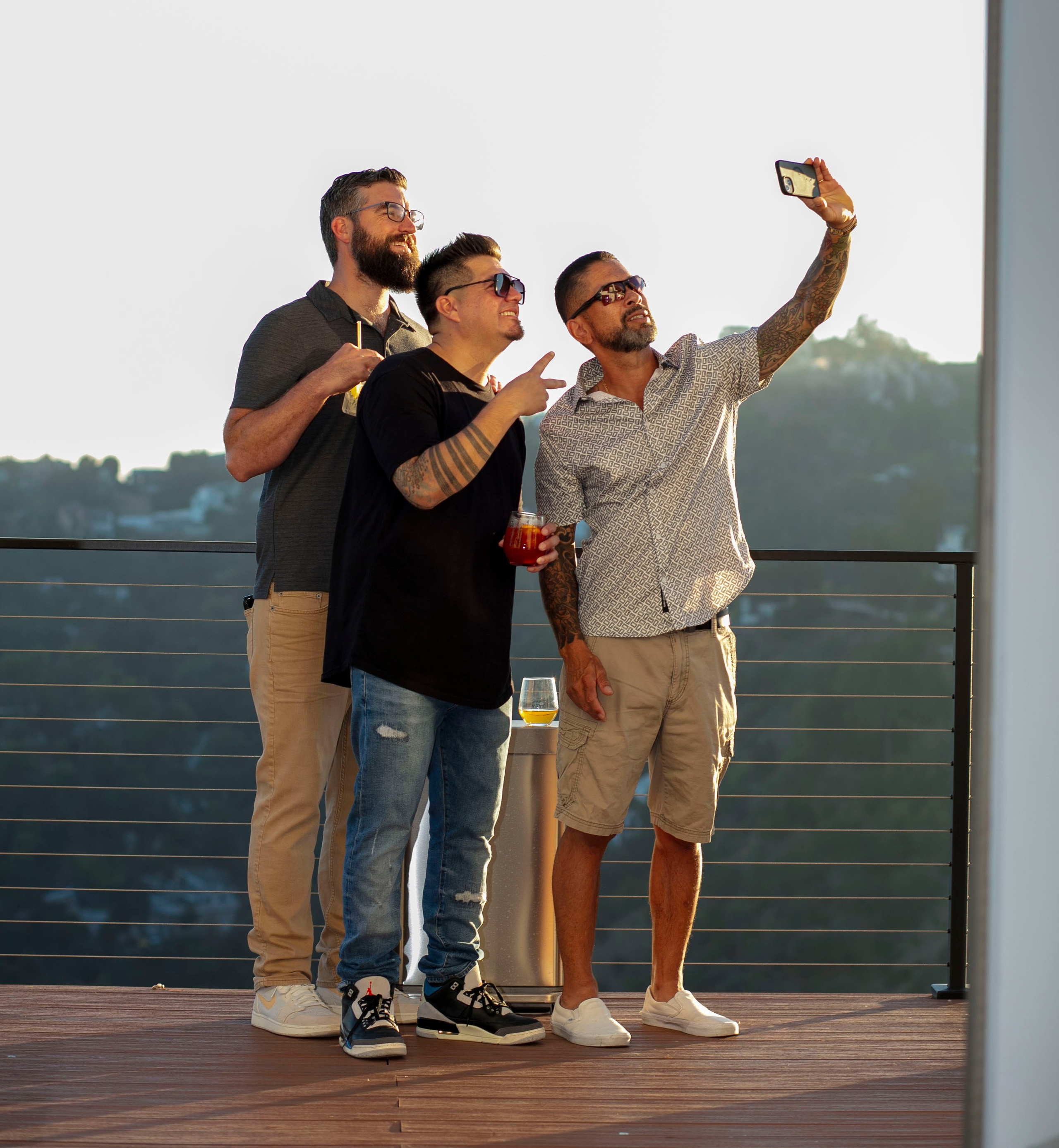 PRIVATE EVENTS & WEDDINGS. Food and Event Photographer