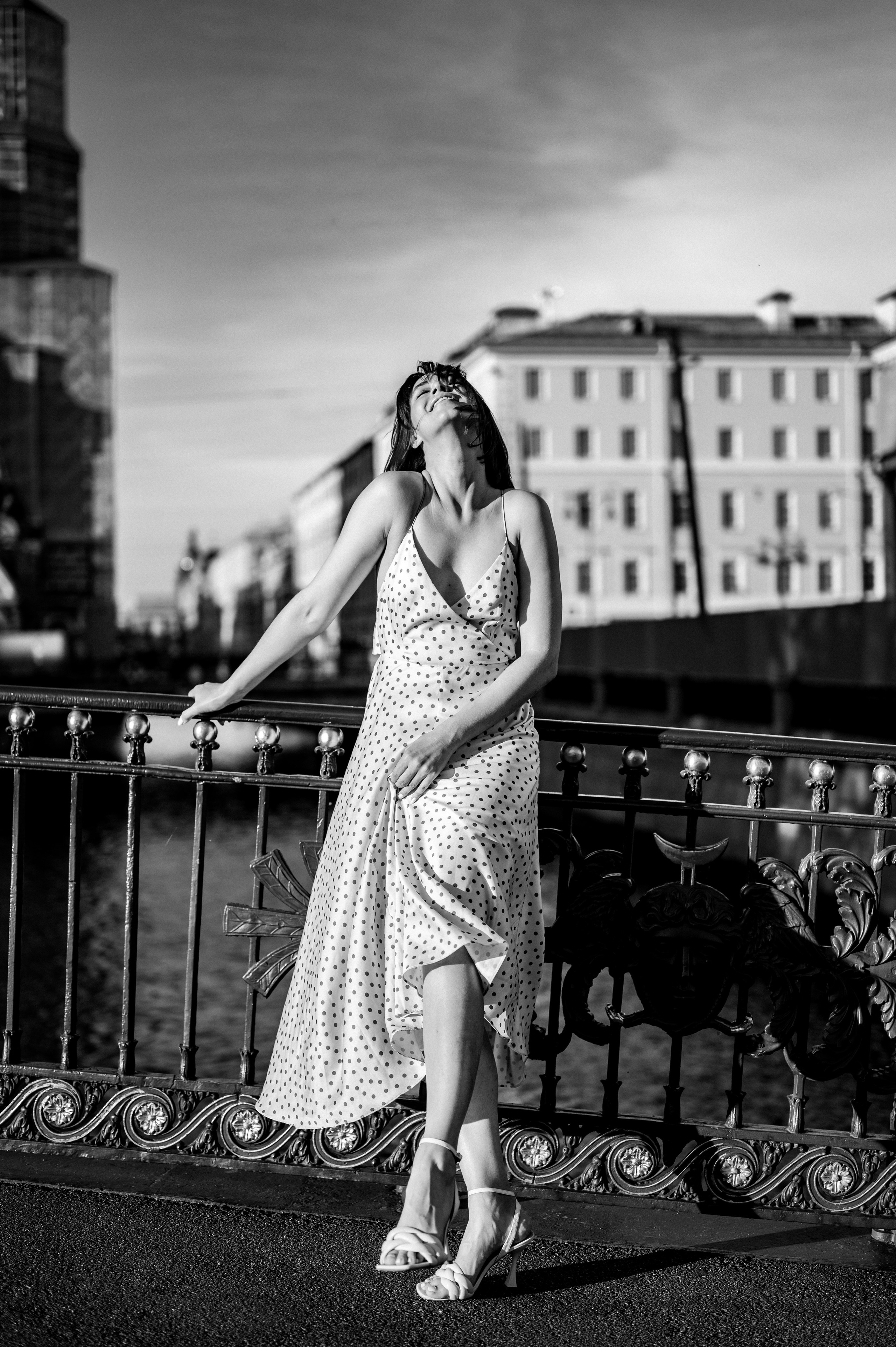 Liza — St. Petersburg and sunrise. Photographer Yulia Lushnikova, Based in Valencia