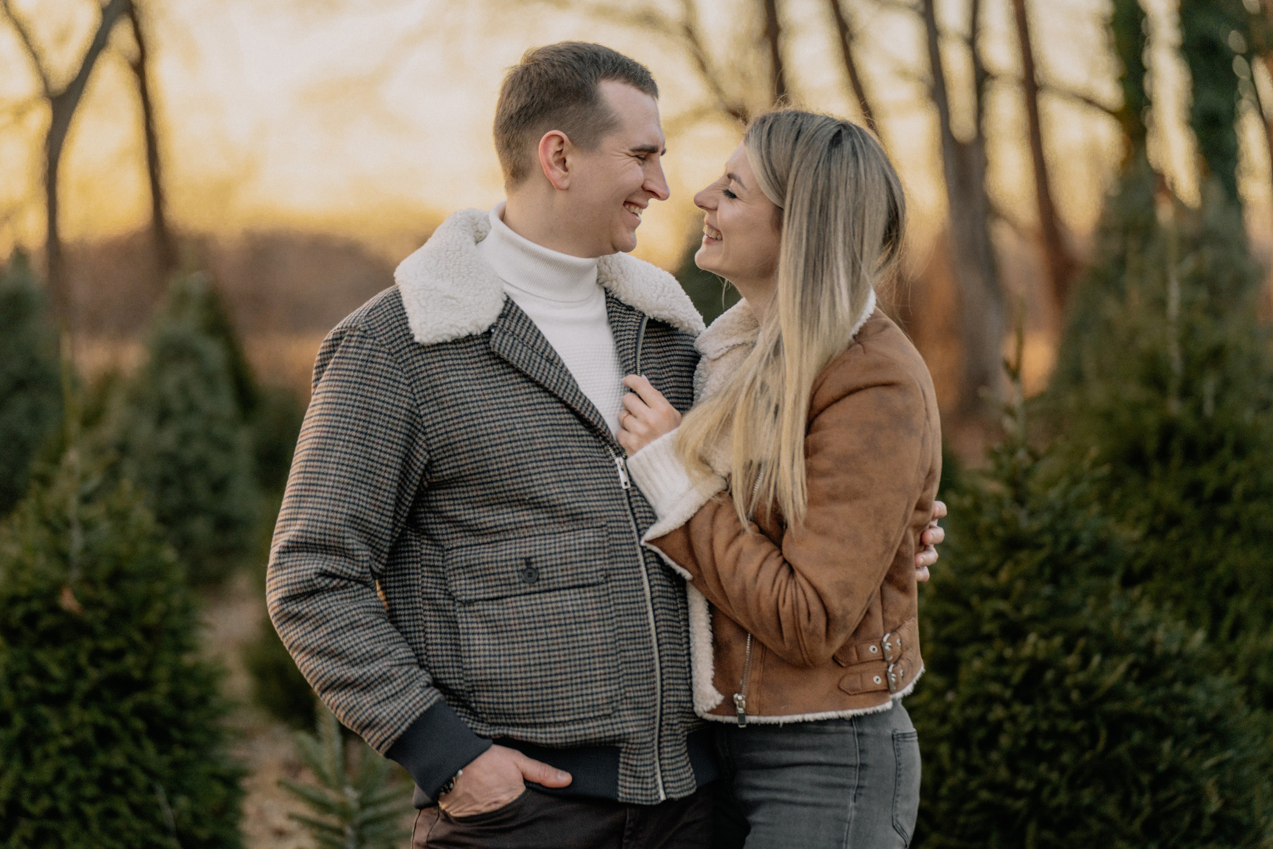Christmas Farm Photography – Festive & Cozy Memories. Alisa Tant — Family and newborn photographer Bucks County, Montgomery county, Philadelphia, NJ