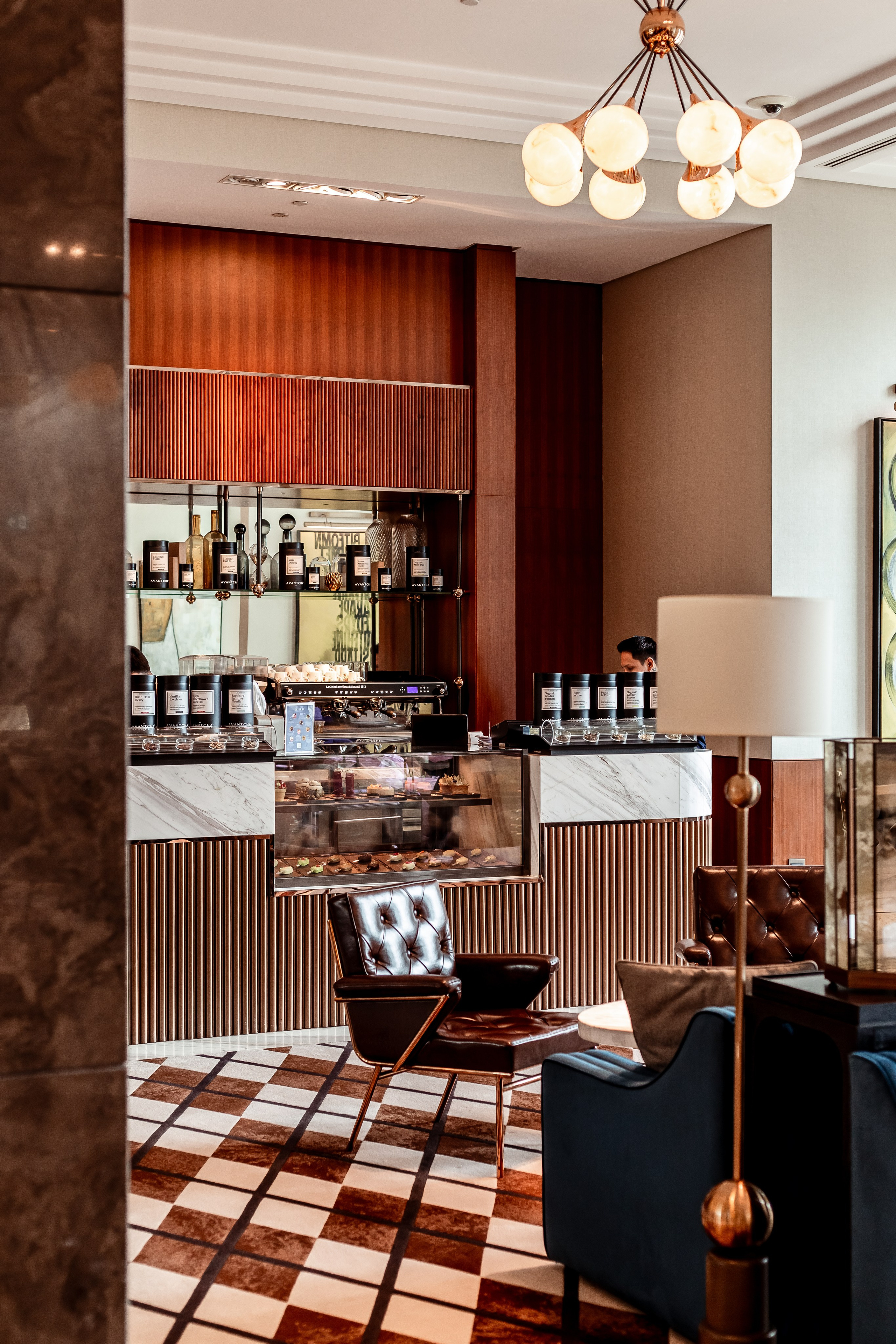 INTERIOR. Photo and video production. Editing & retouching services. Training