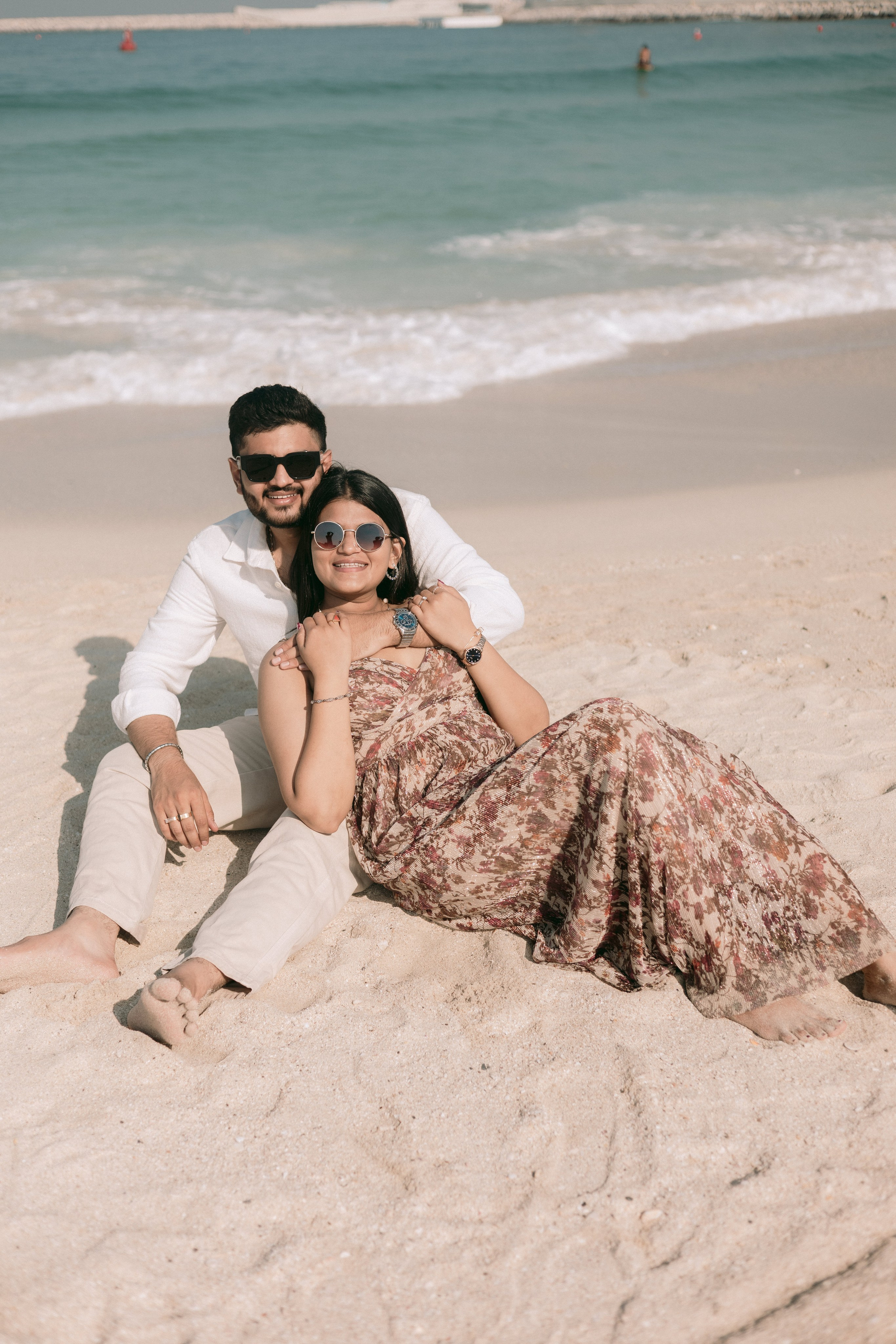 COUPLE SESSIONS. Love Emotions Weddings