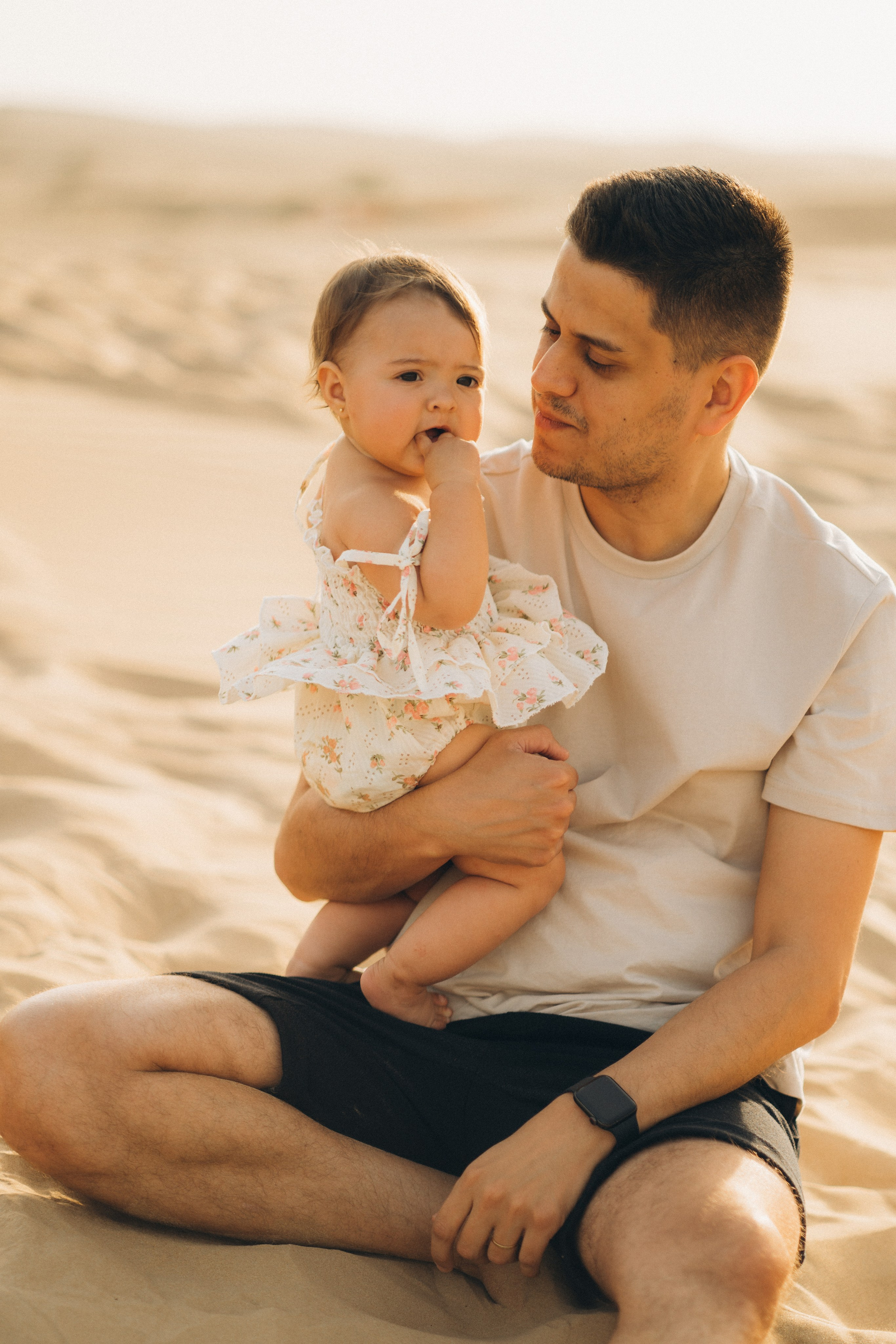 Sunset in the desert. Angela Iakovleva — Family Photographer in Dubai