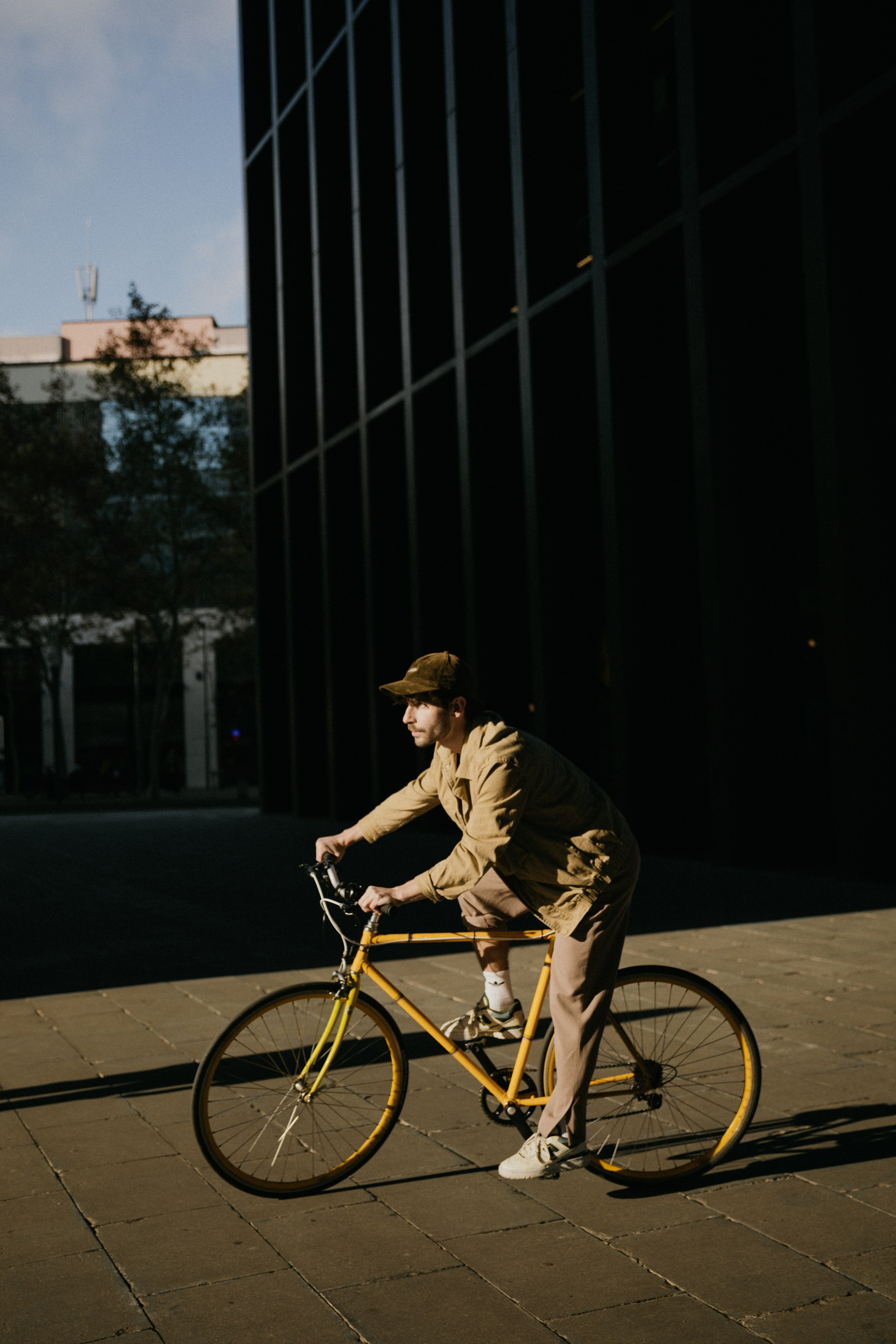 Deniz. Photographer in Barcelona capturing unique stories | Kate Chumak