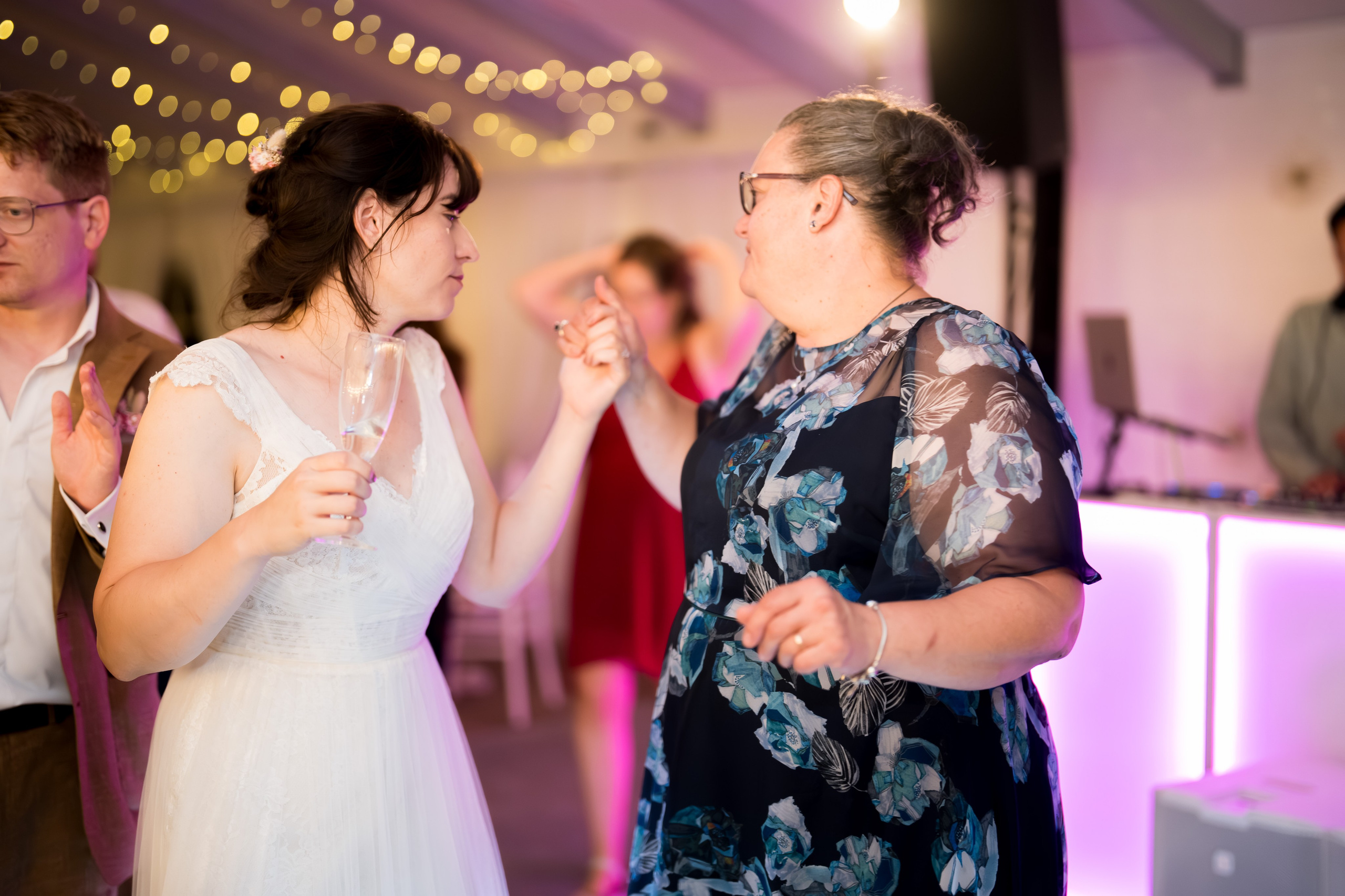 PARTY. Gabriel Florea — Fotograf nuntă București