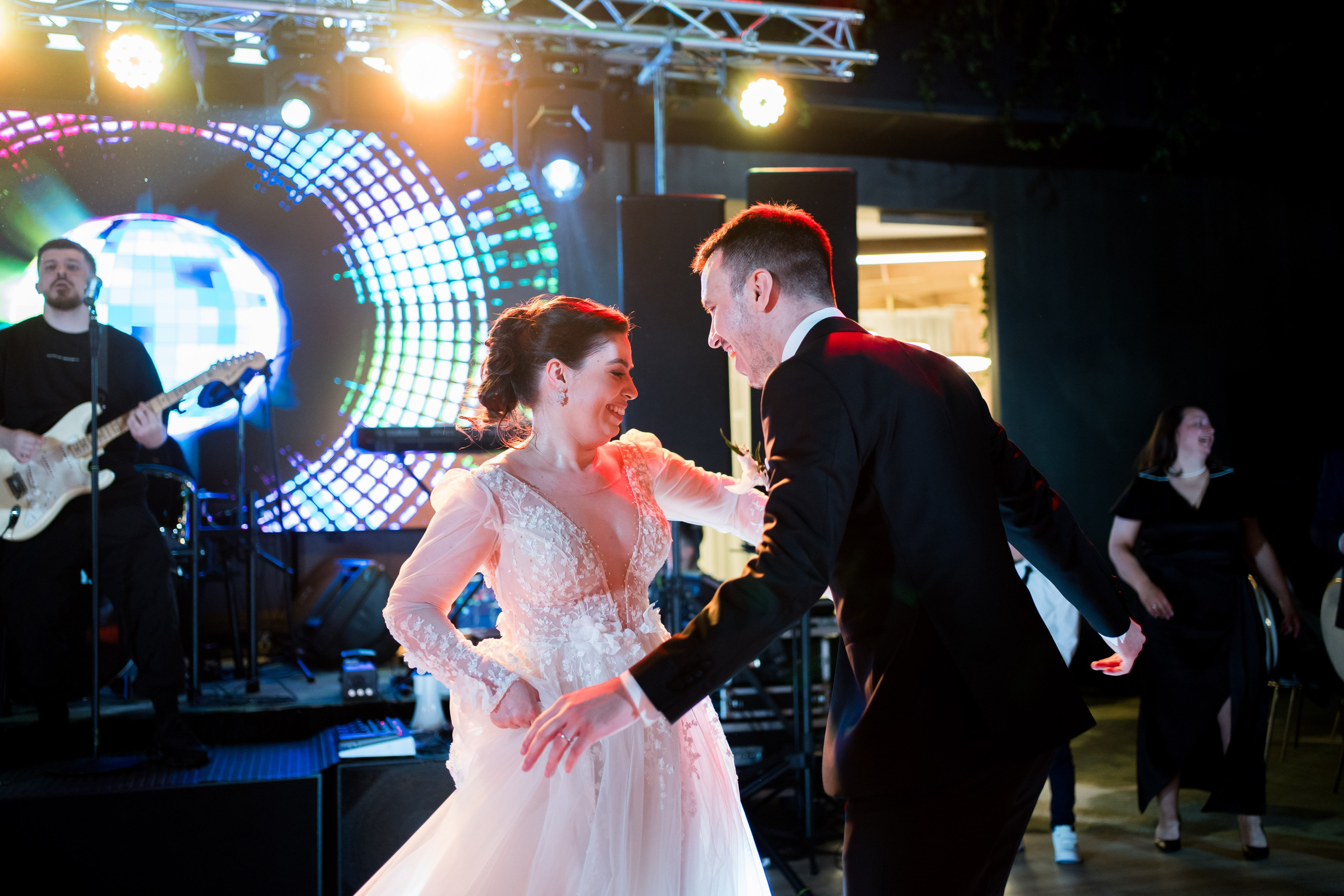 PARTY. Gabriel Florea — Fotograf nuntă București