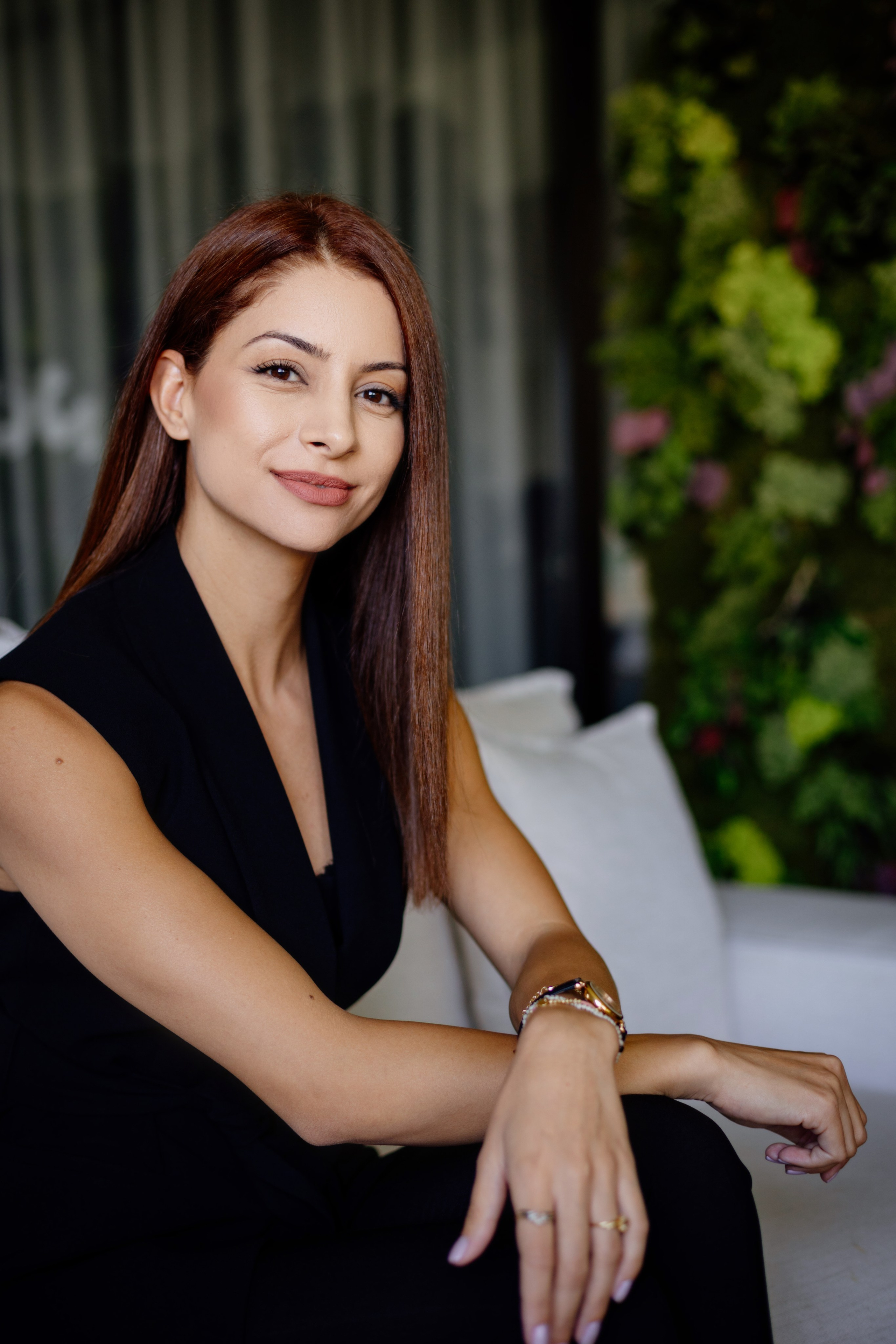 PAYABL. Family and business portrait’s photographer in Cyprus