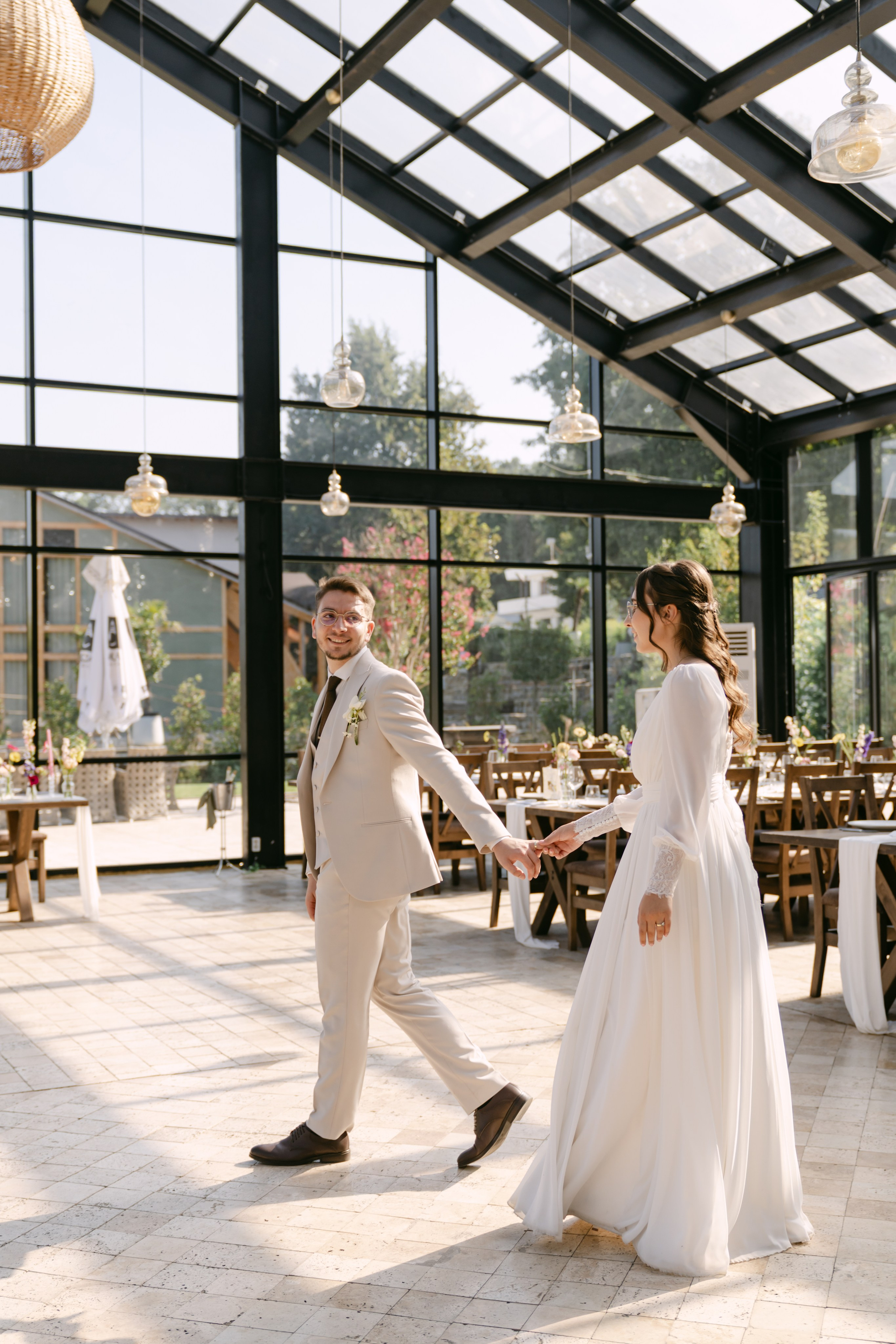 Analisa | Constantin. Gabrielacojocariu.com