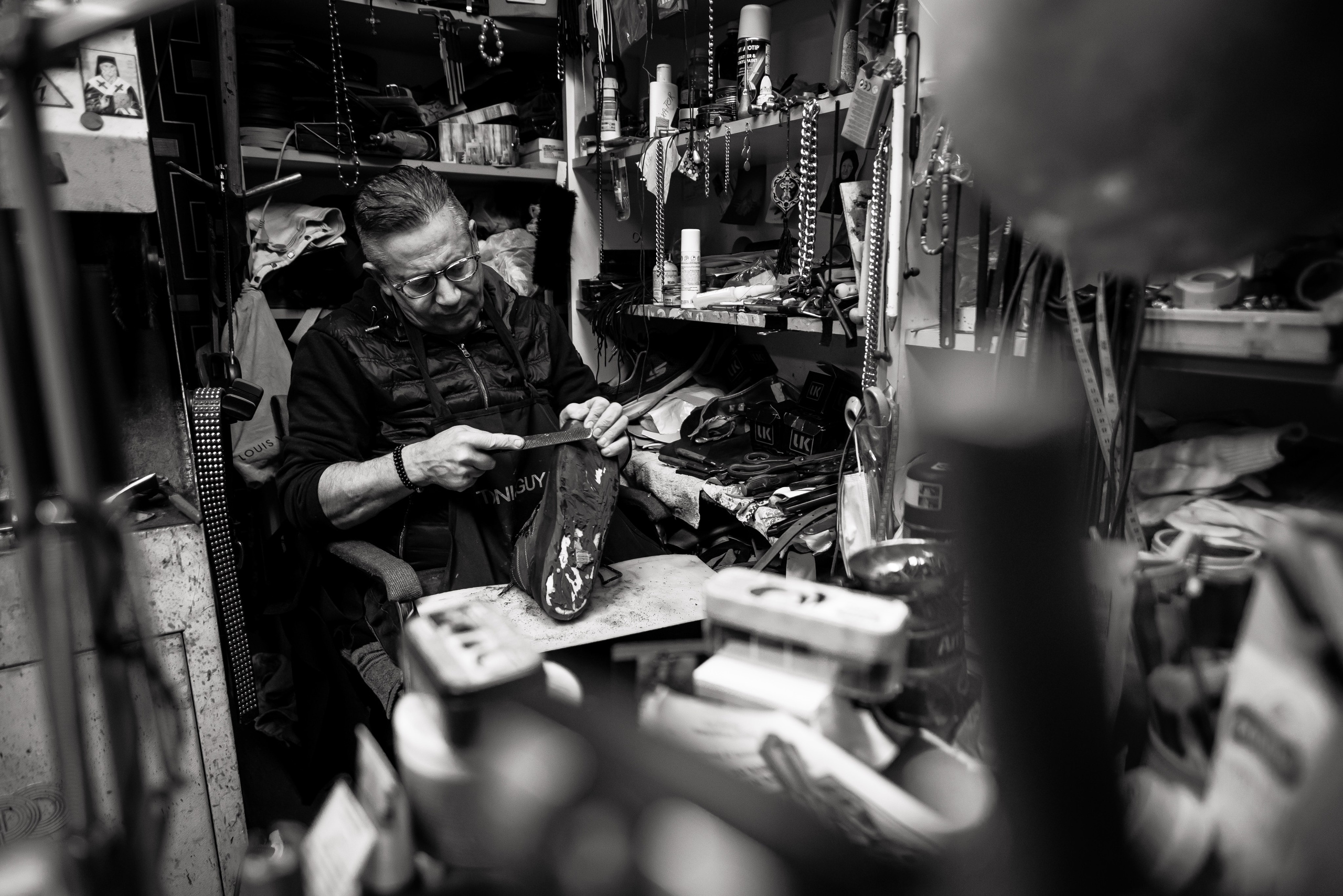 Cizmar. Andrei Samuel – Fotograf București | Evenimente, Studio, Imobiliare, Produs