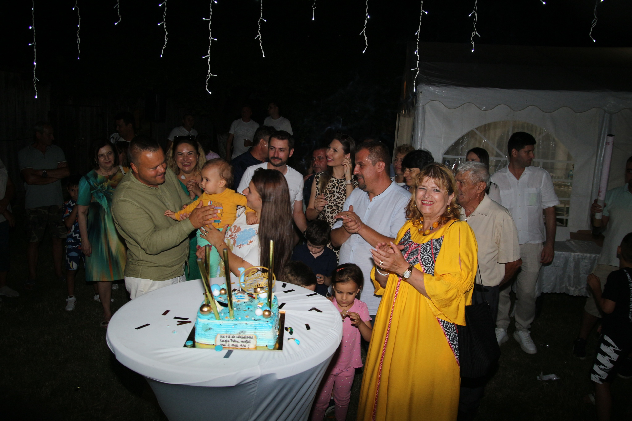 BYZO MEDIA. PETRU BYZO - family and children photographer in ROMANIA