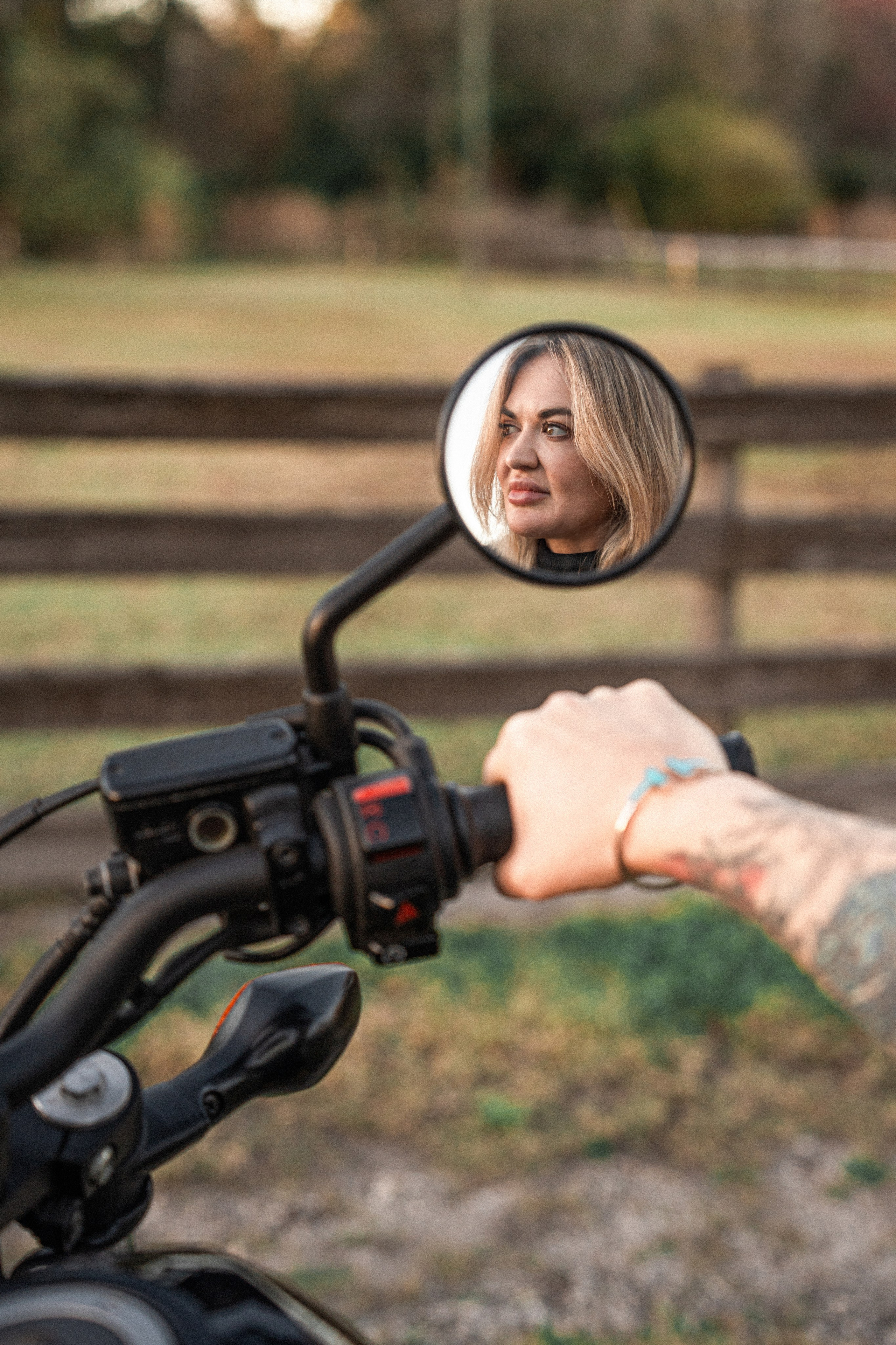 Anna on a Bike. Welcome to my video and photo world!