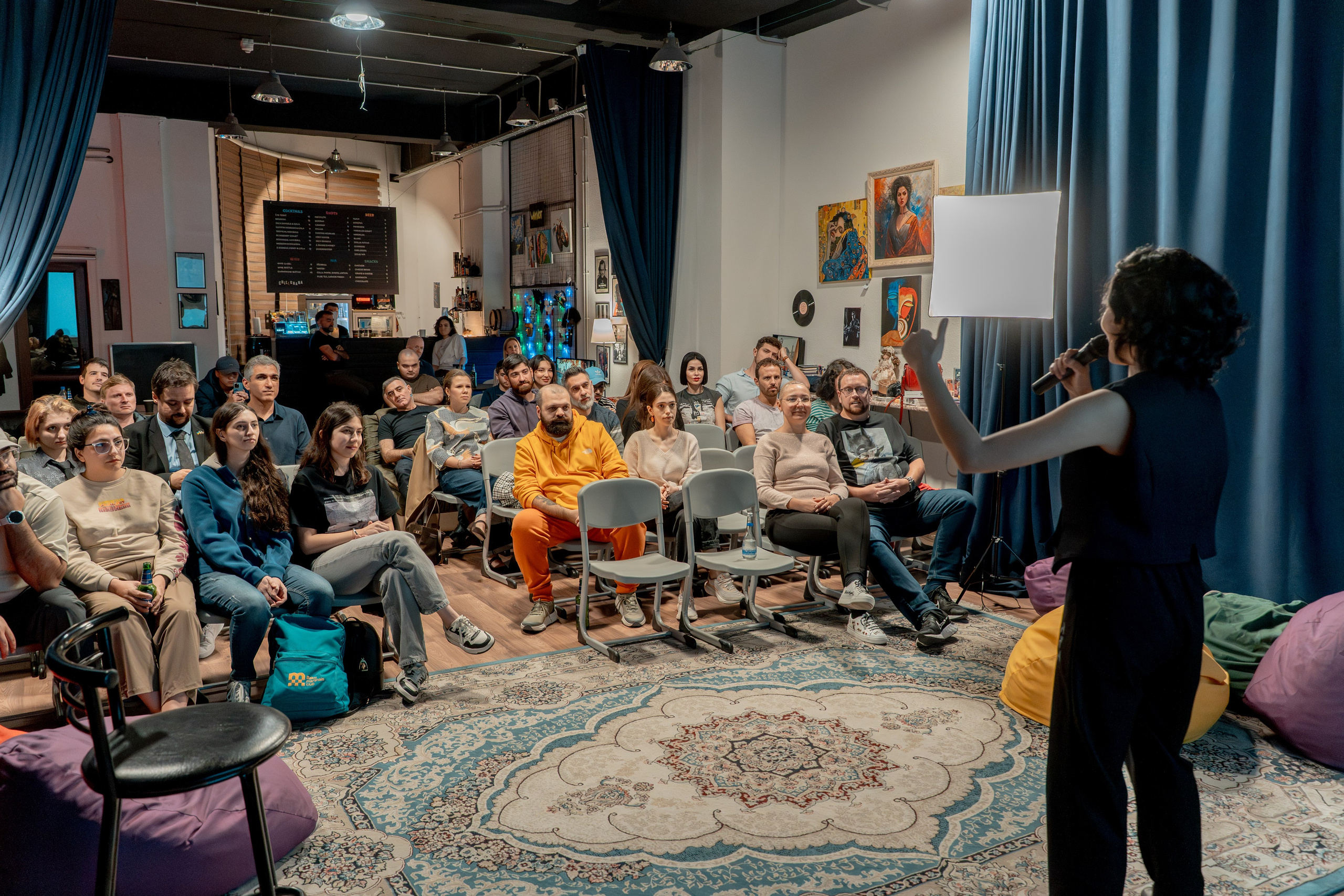 English stand up. Fotoqraf Vəli Məmmədov