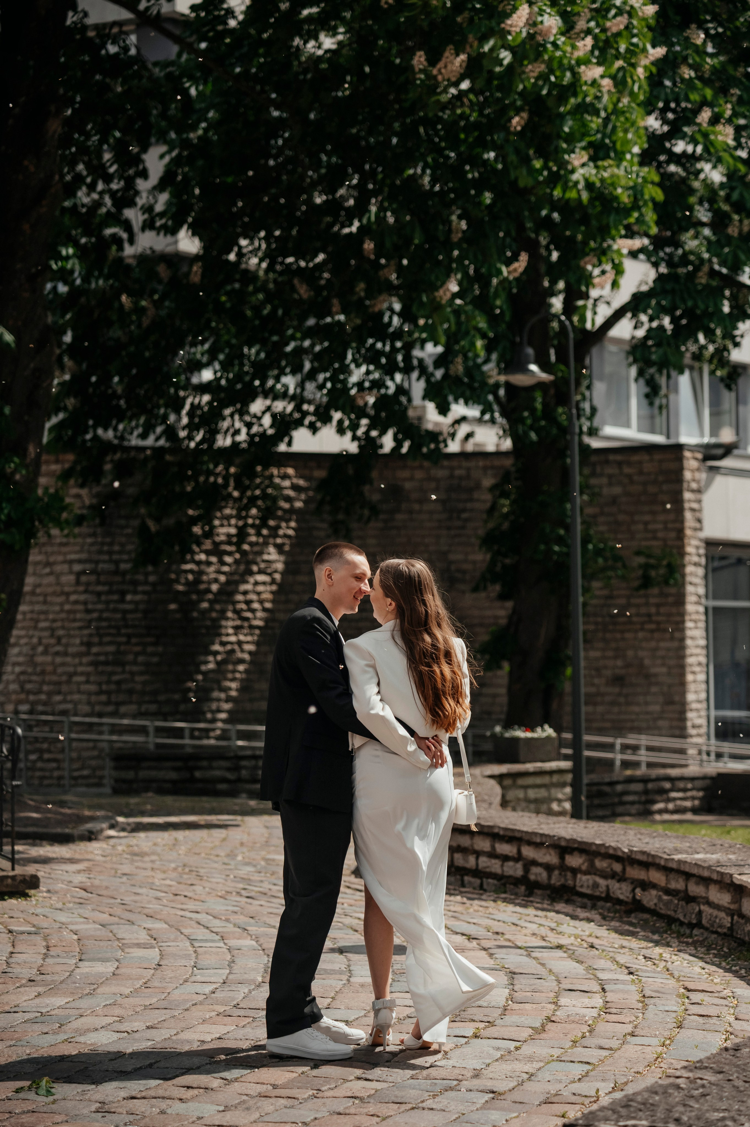 At the Old Hotel. Photographer Tallinn — Wedding | Family | Love Story