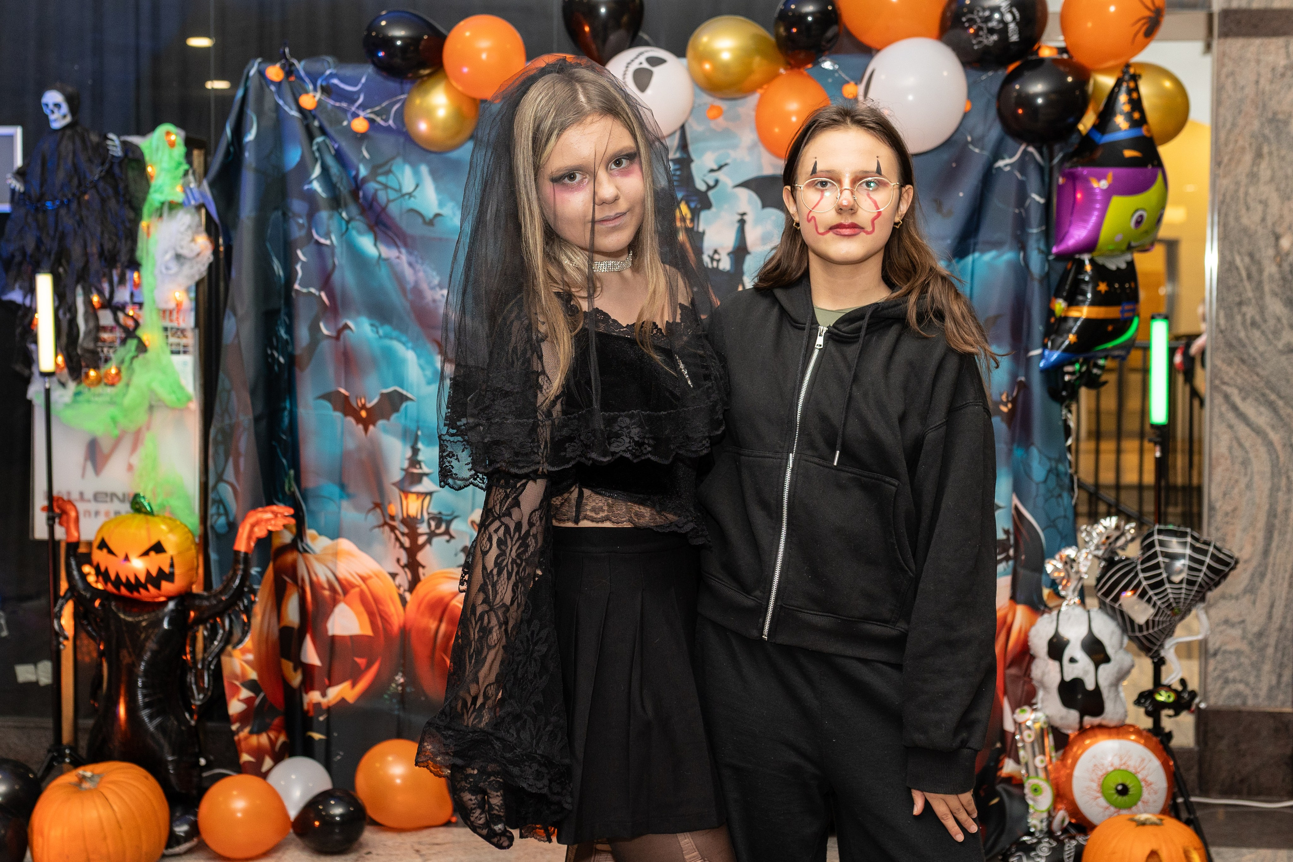 Leo dance studio Helloween 2025. Семейный и детский фотограф в Варшаве Мила Бобровская