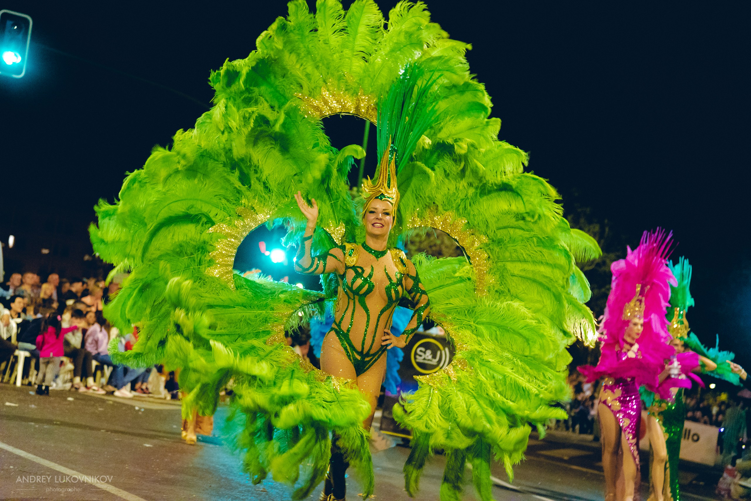 Photo report from the night carnival in Murcia | Reportage photographer Andrey Lukovnikov