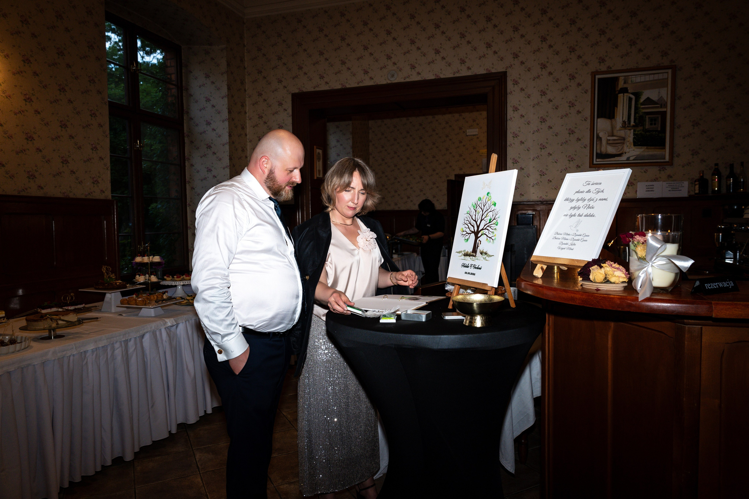 E&N: Zamek w Rzucewie. SL Wedding Photo — Editorial, Elegant & Timeless Wedding Photography in Poland and Across Europe