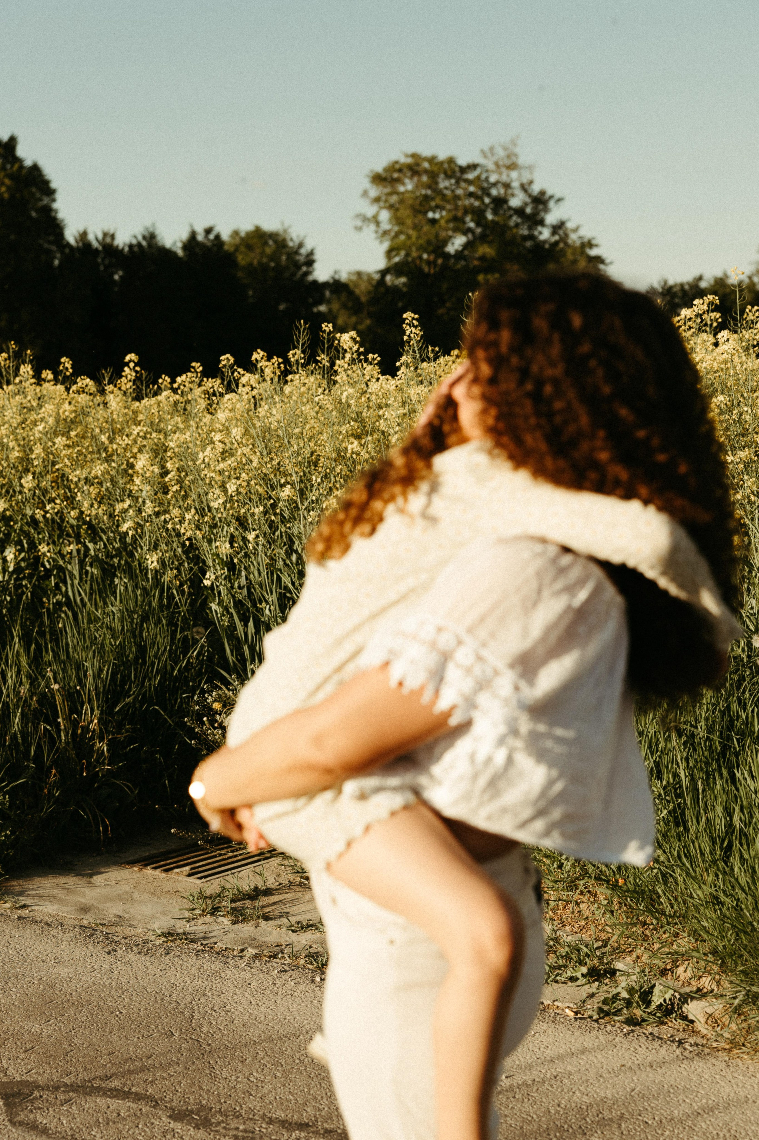 Mädels unter sich. Familienfotografin in Bern, Schweiz