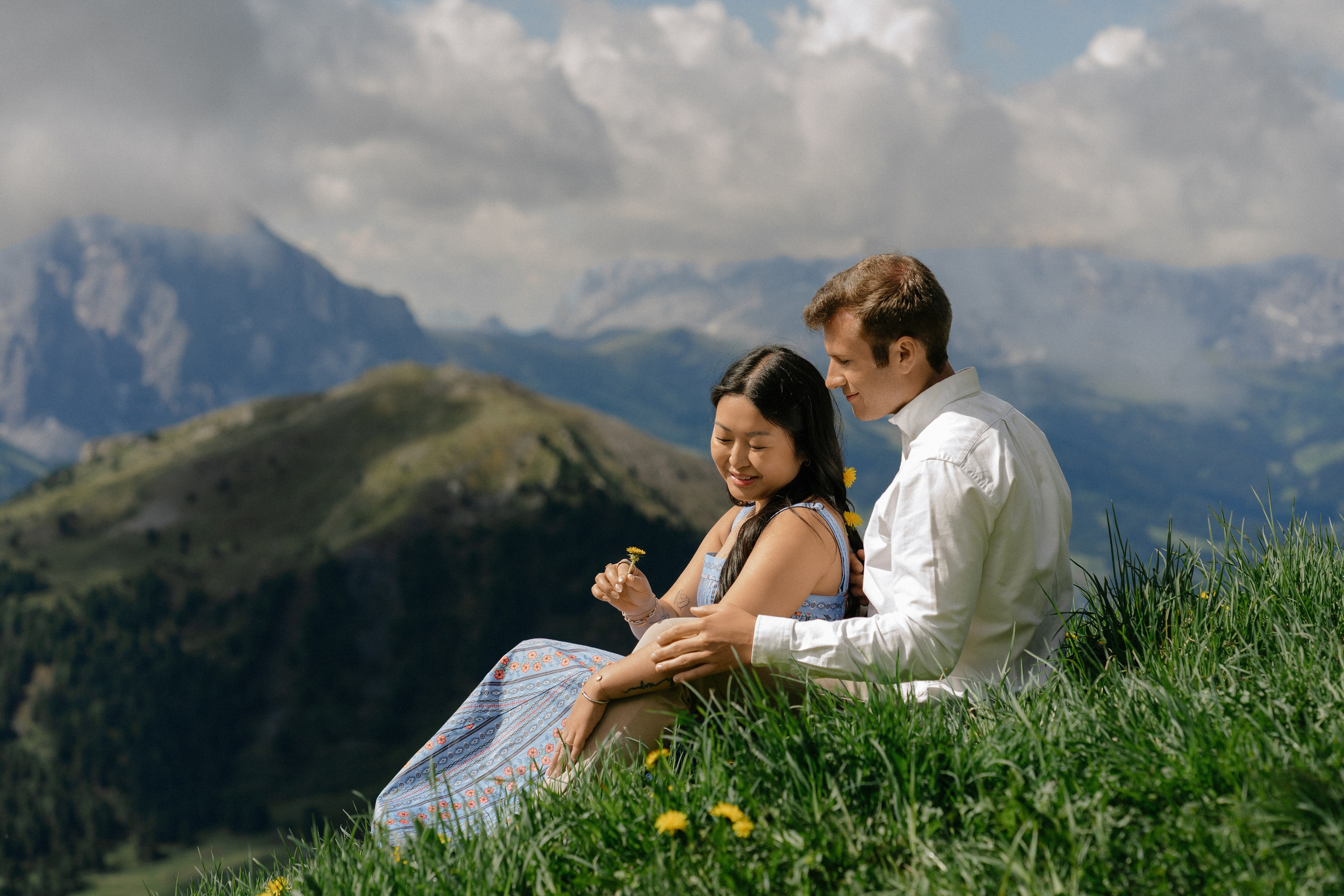 M & J (Seceda, Dolomites, Italy). Marriage Proposal Photographer in Verona, Lake Garda and Dolomites| Diana Fedrigo
