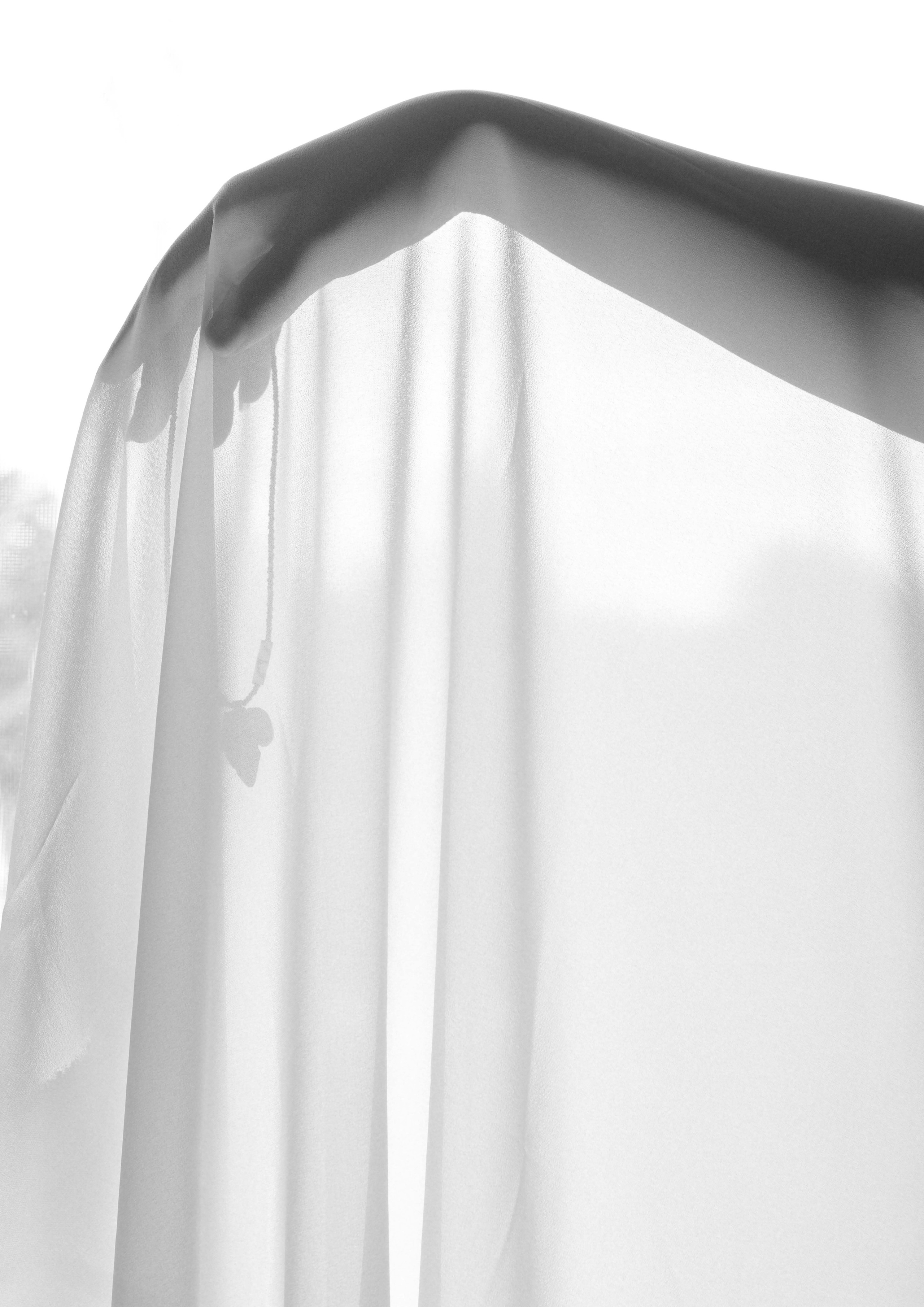 Under the Veil. Maria Bogachek Photography