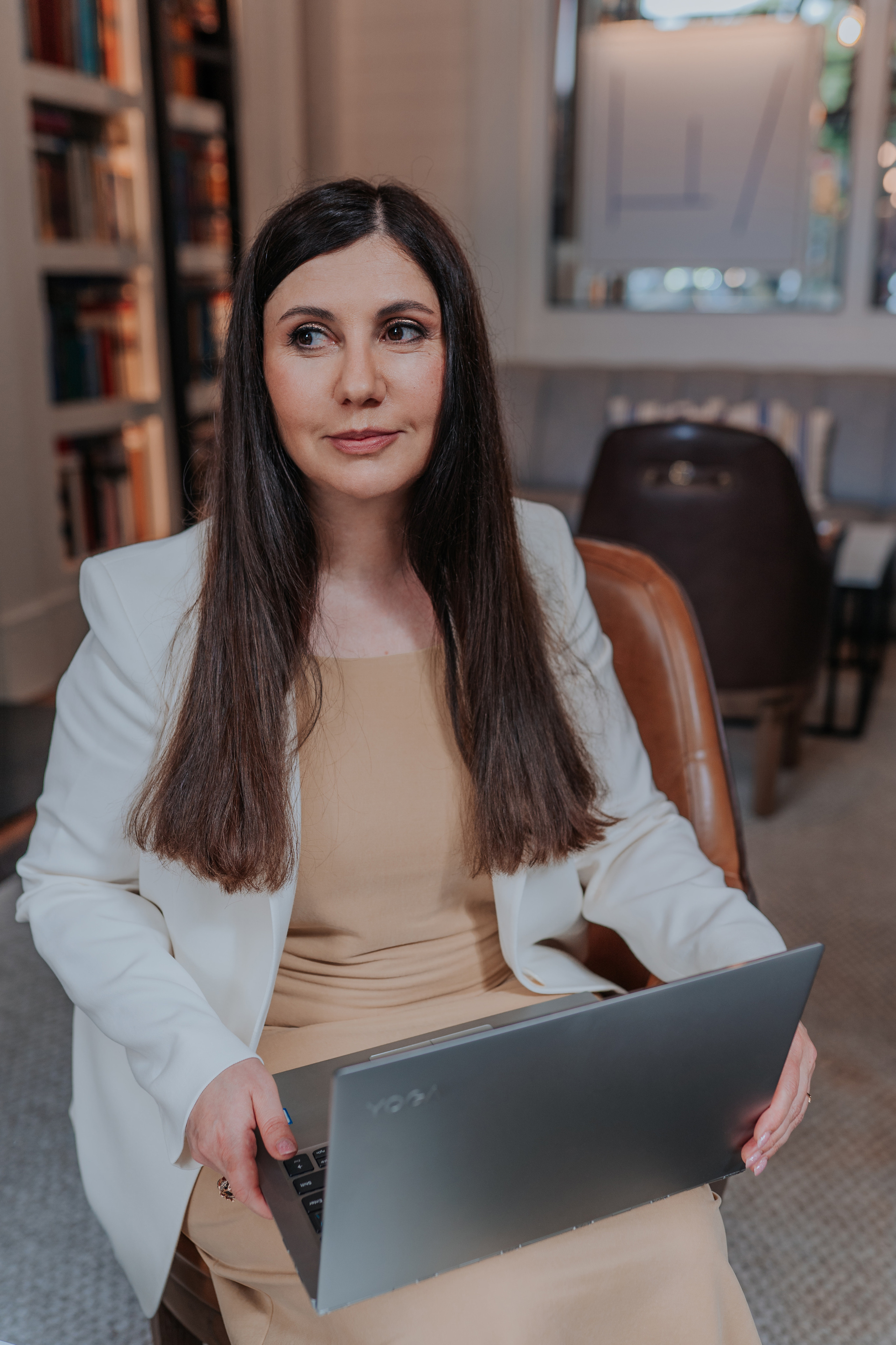 Bisness Coach. Barcelona Brand Photographer and Videographer Oxana Dia