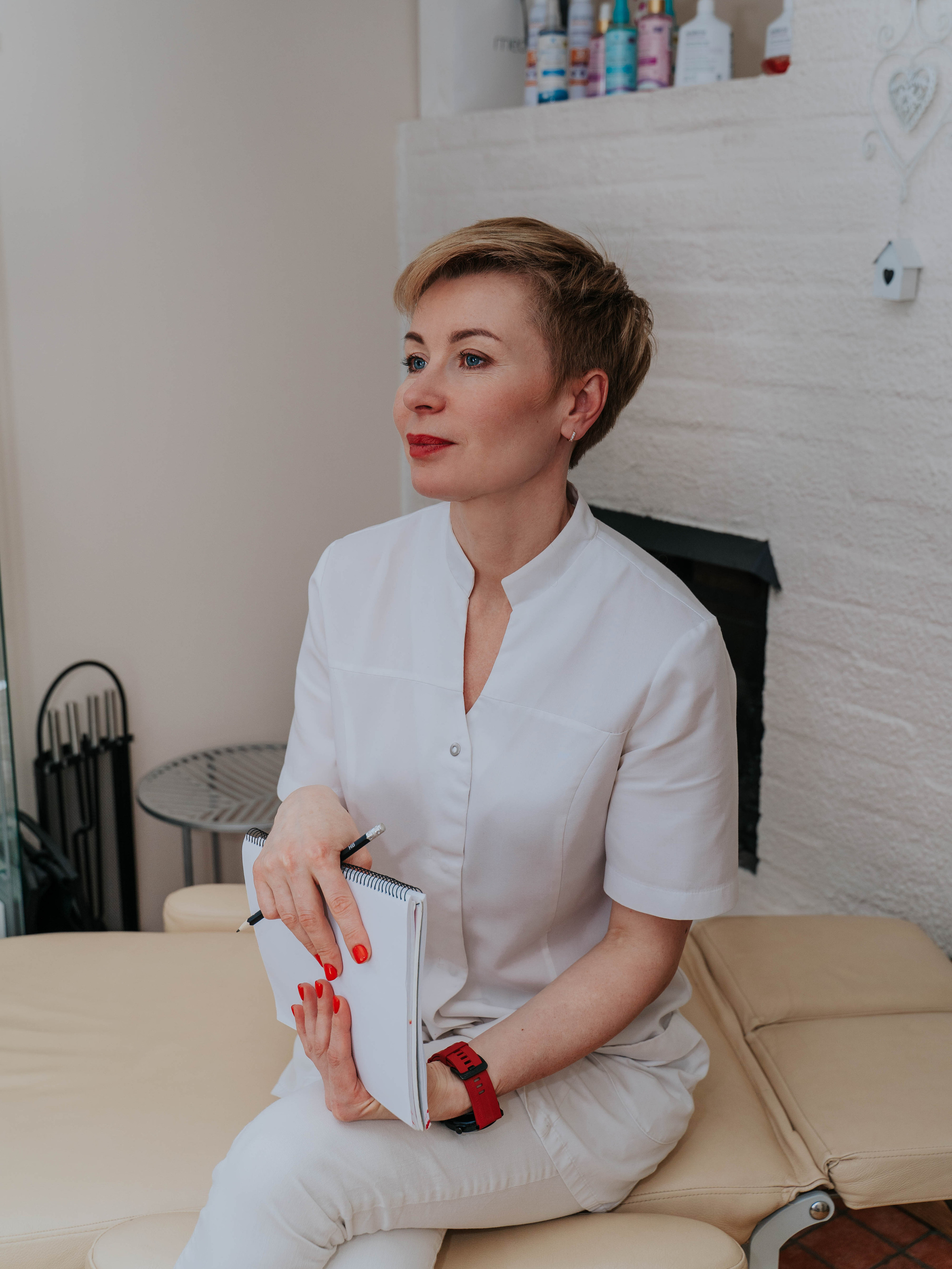 Cosmetology specialist. Barcelona Brand Photographer and Videographer Oxana Dia