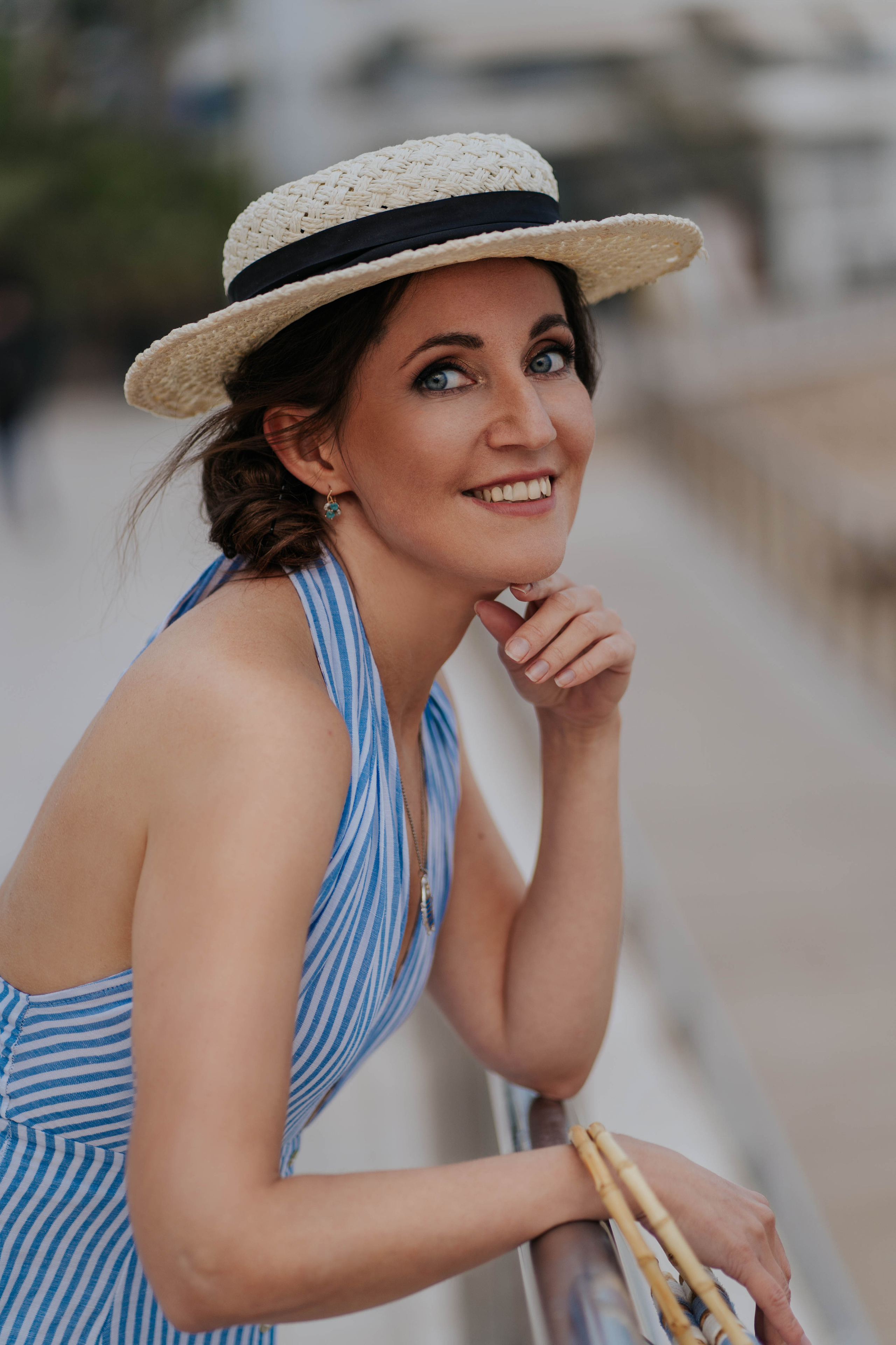 Experto en redacción publicitaria y marca personal. Oxana Dia Business and Brand Photography and Videography in Barcelona