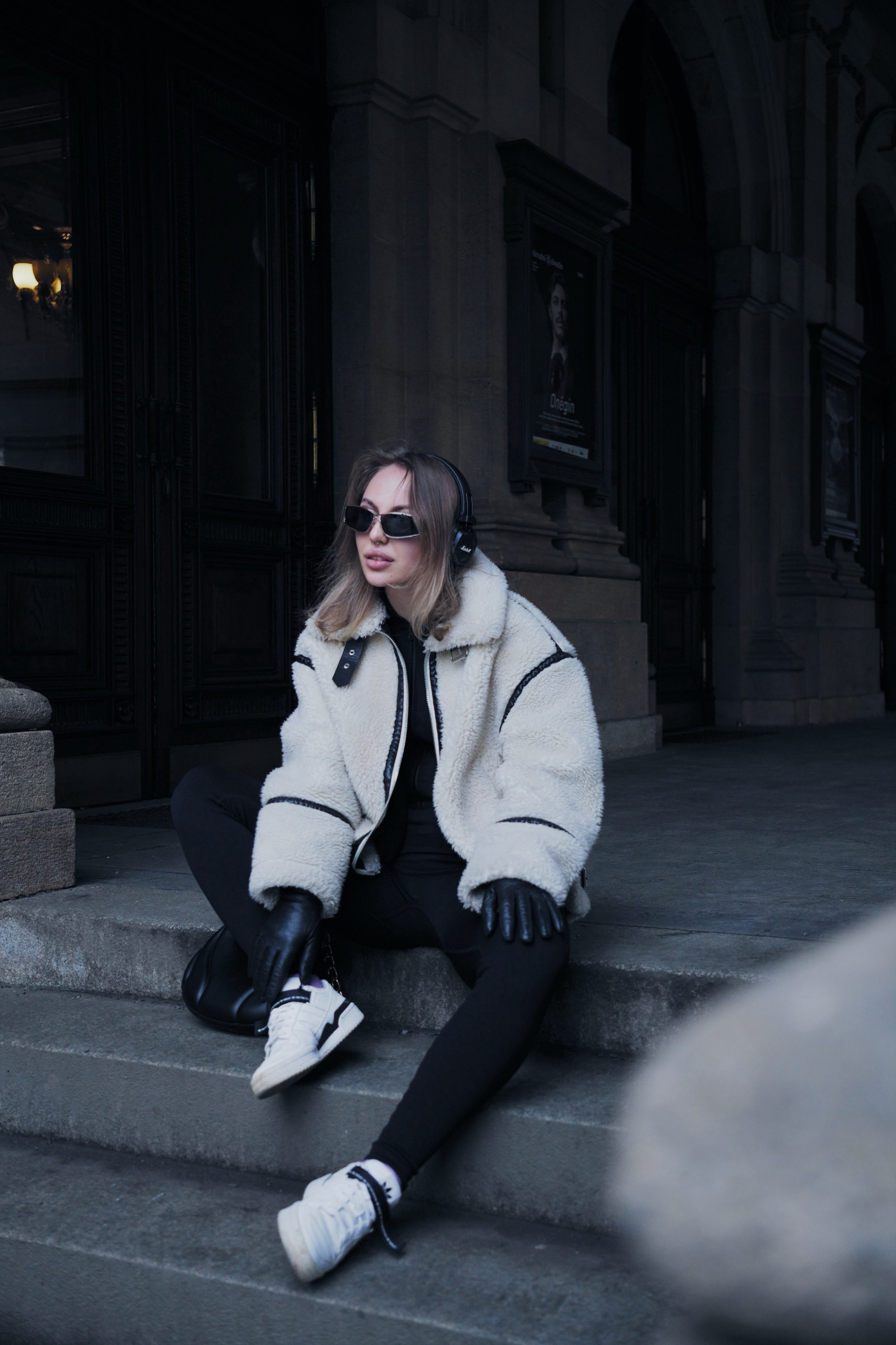 Уличная стрит фотосессия, стрит стайл, съемка на улице в Праге. Фотограф в Праге, Брно Елена Федоренко / Photographer Elena Fedorenko